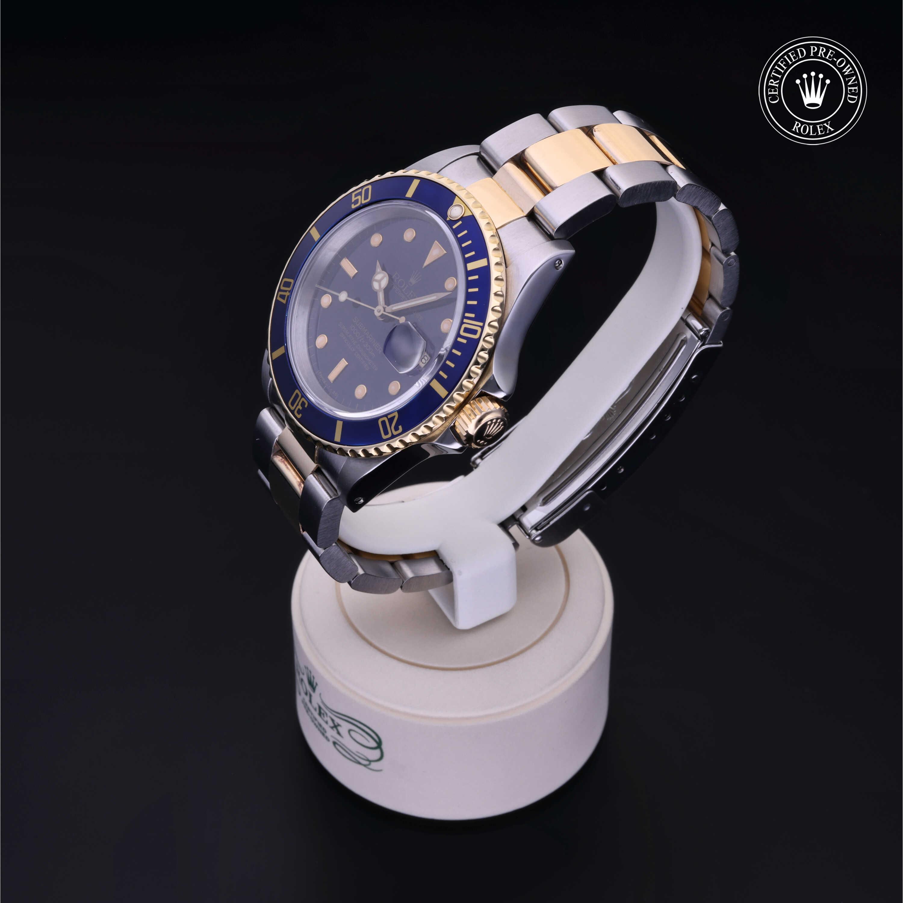 Oyster Perpetual Submariner Date