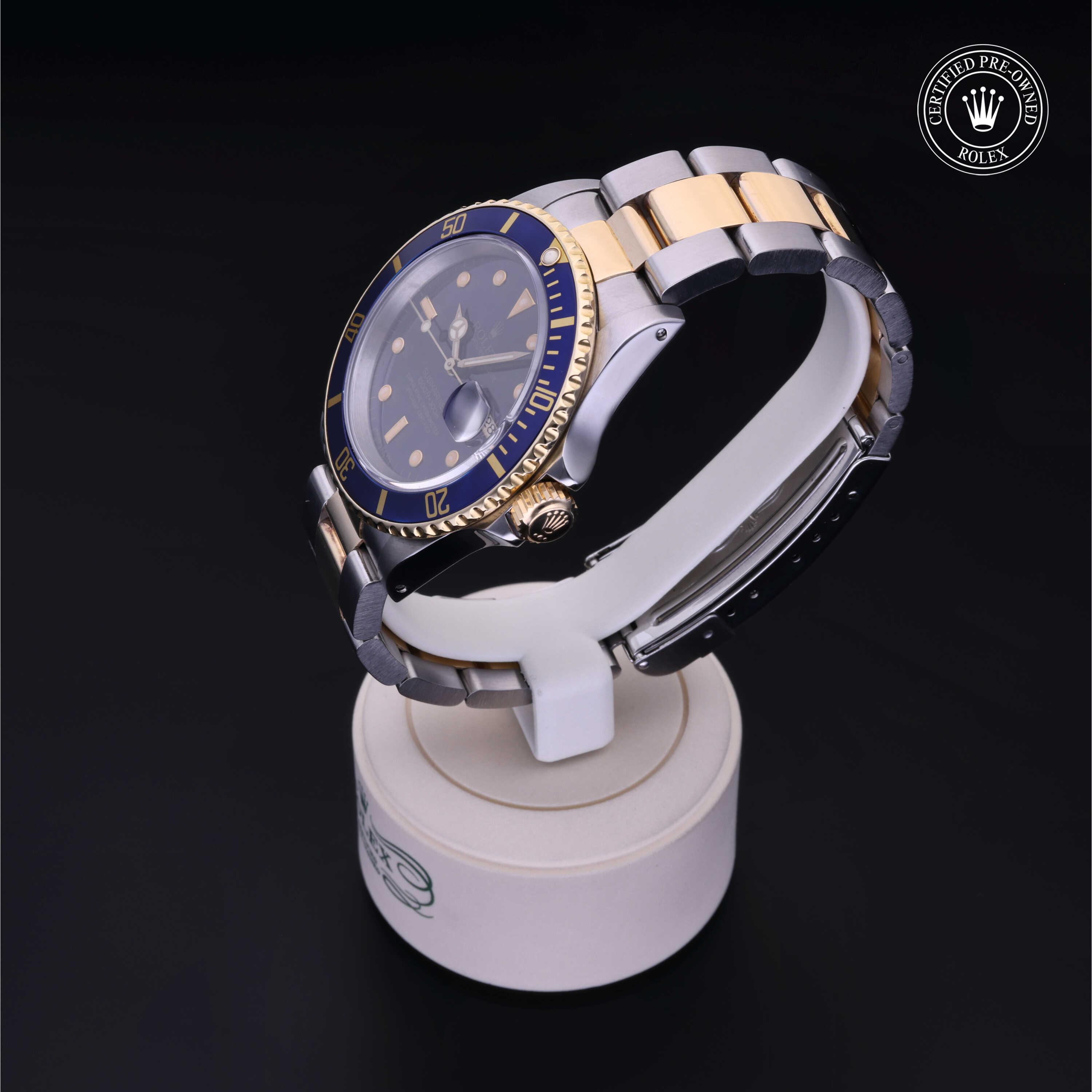 Oyster Perpetual Submariner Date