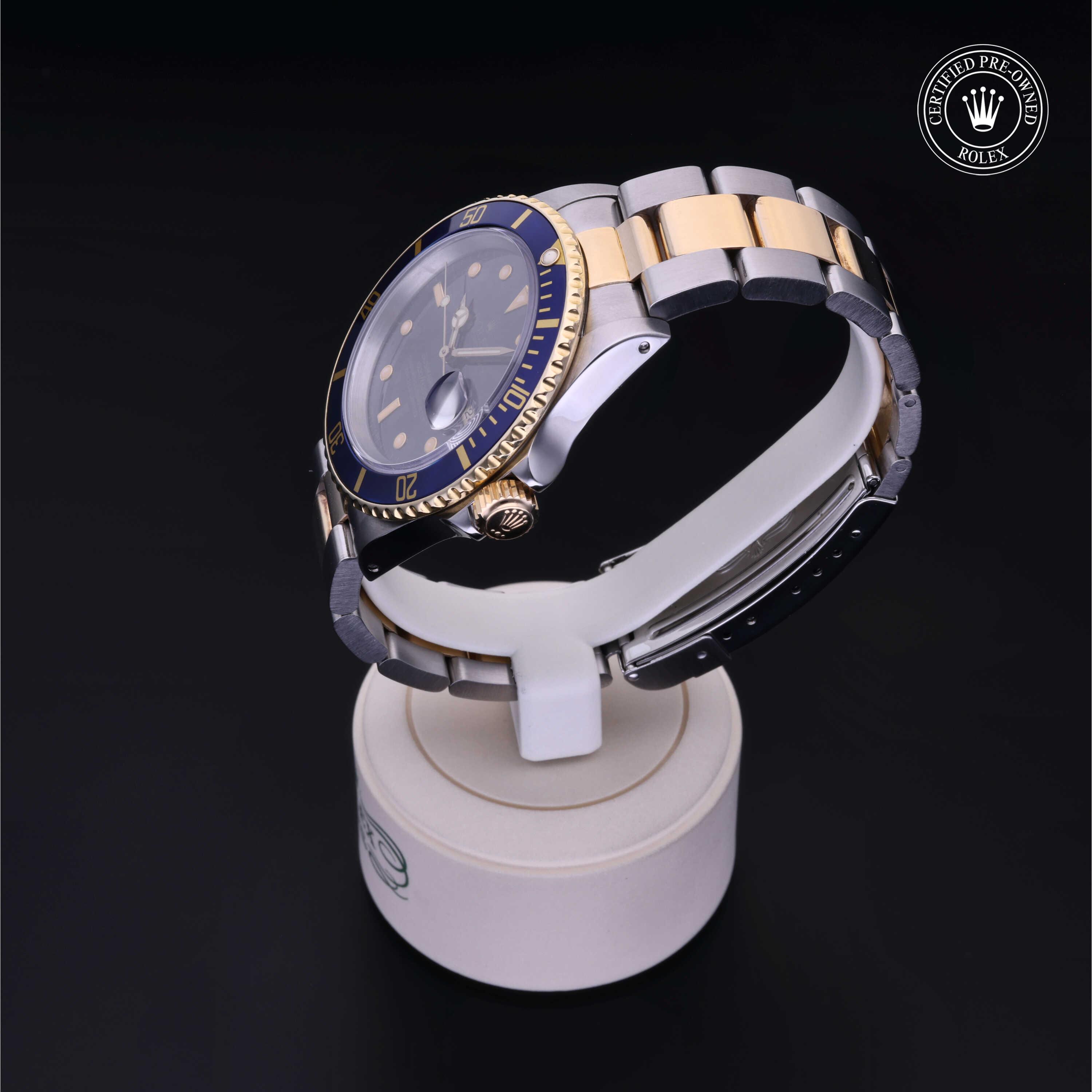 Oyster Perpetual Submariner Date