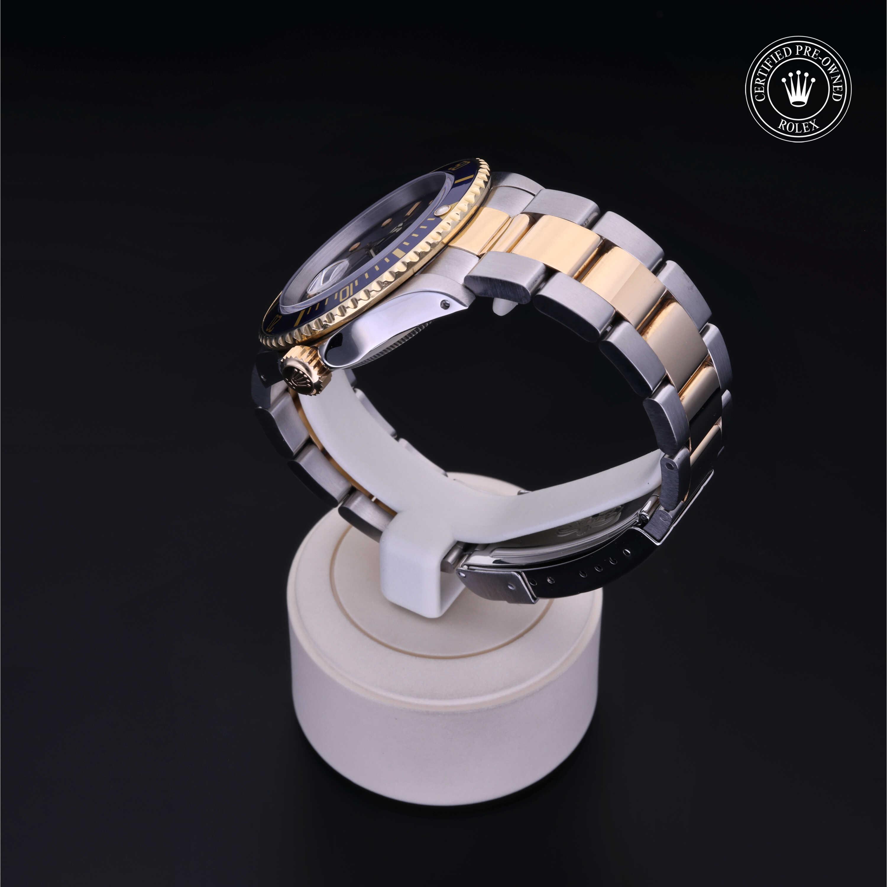 Oyster Perpetual Submariner Date