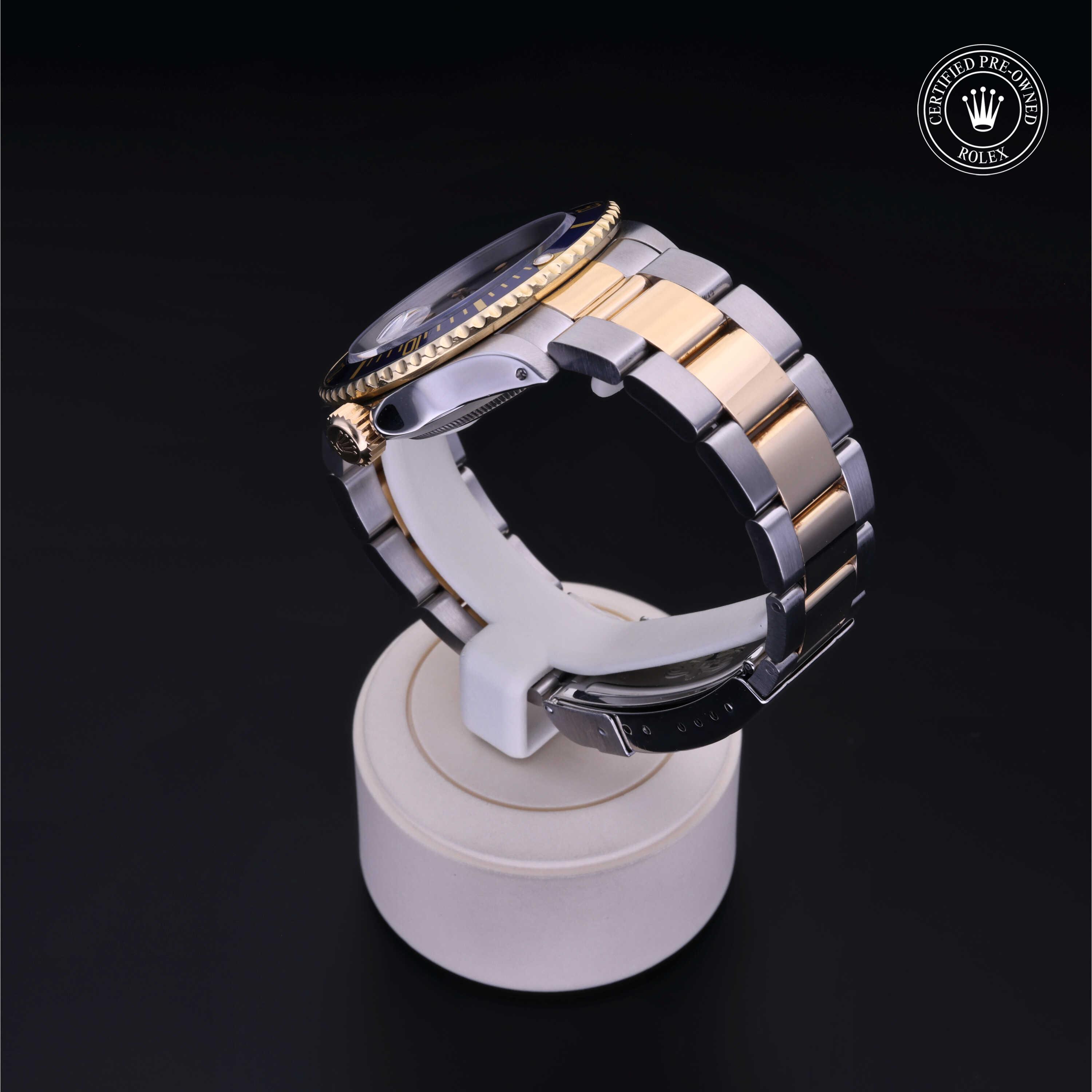 Oyster Perpetual Submariner Date