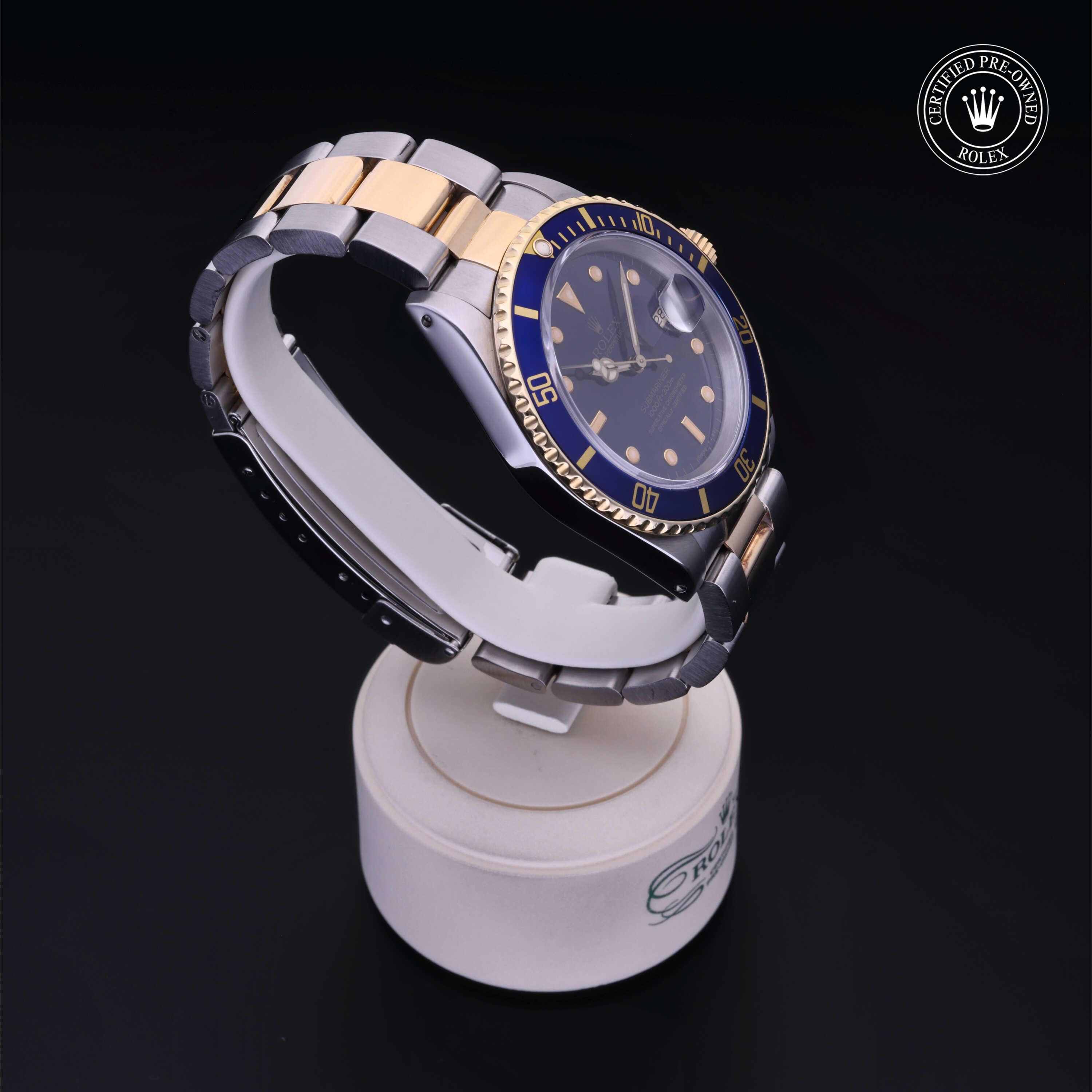 Oyster Perpetual Submariner Date