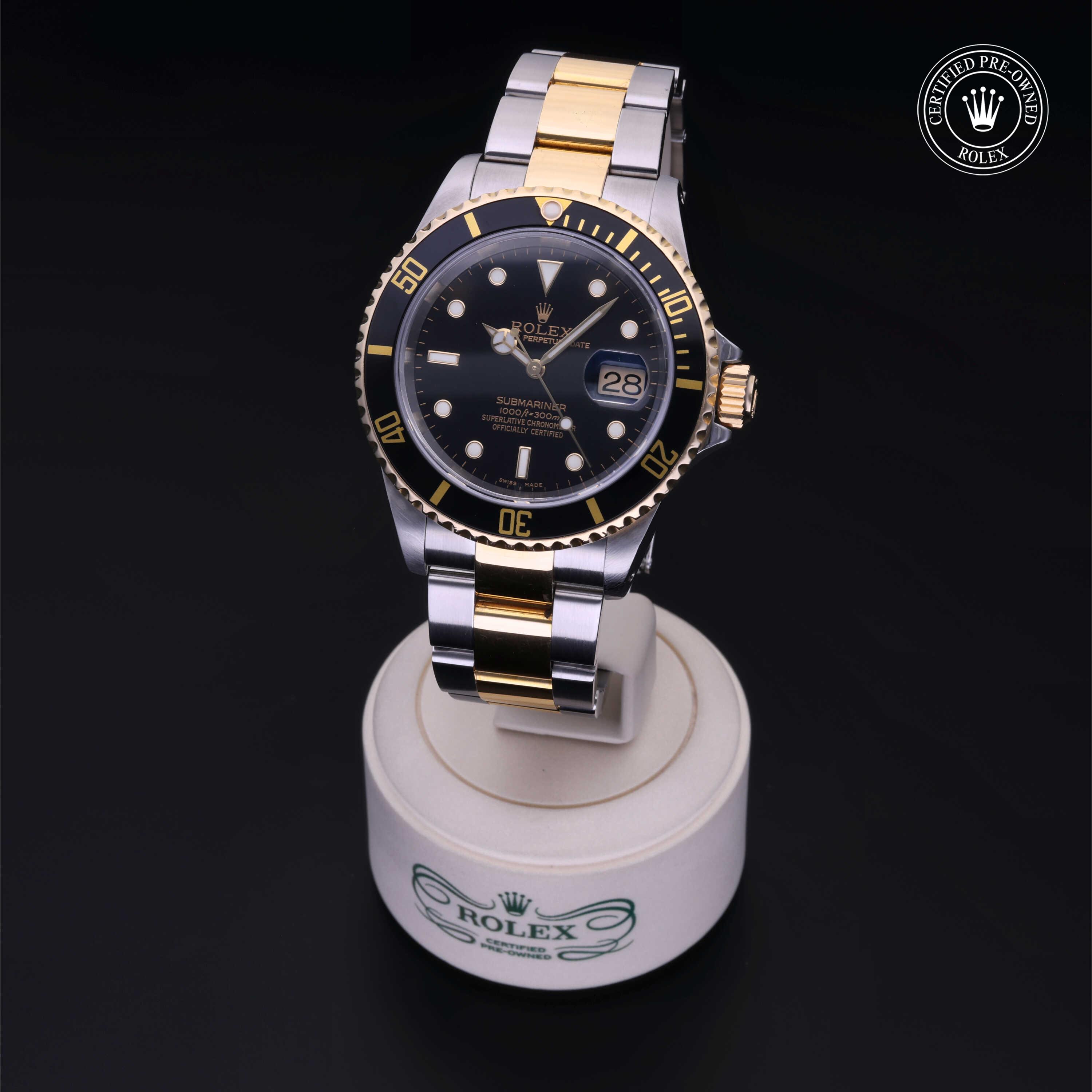 Oyster Perpetual Submariner Date