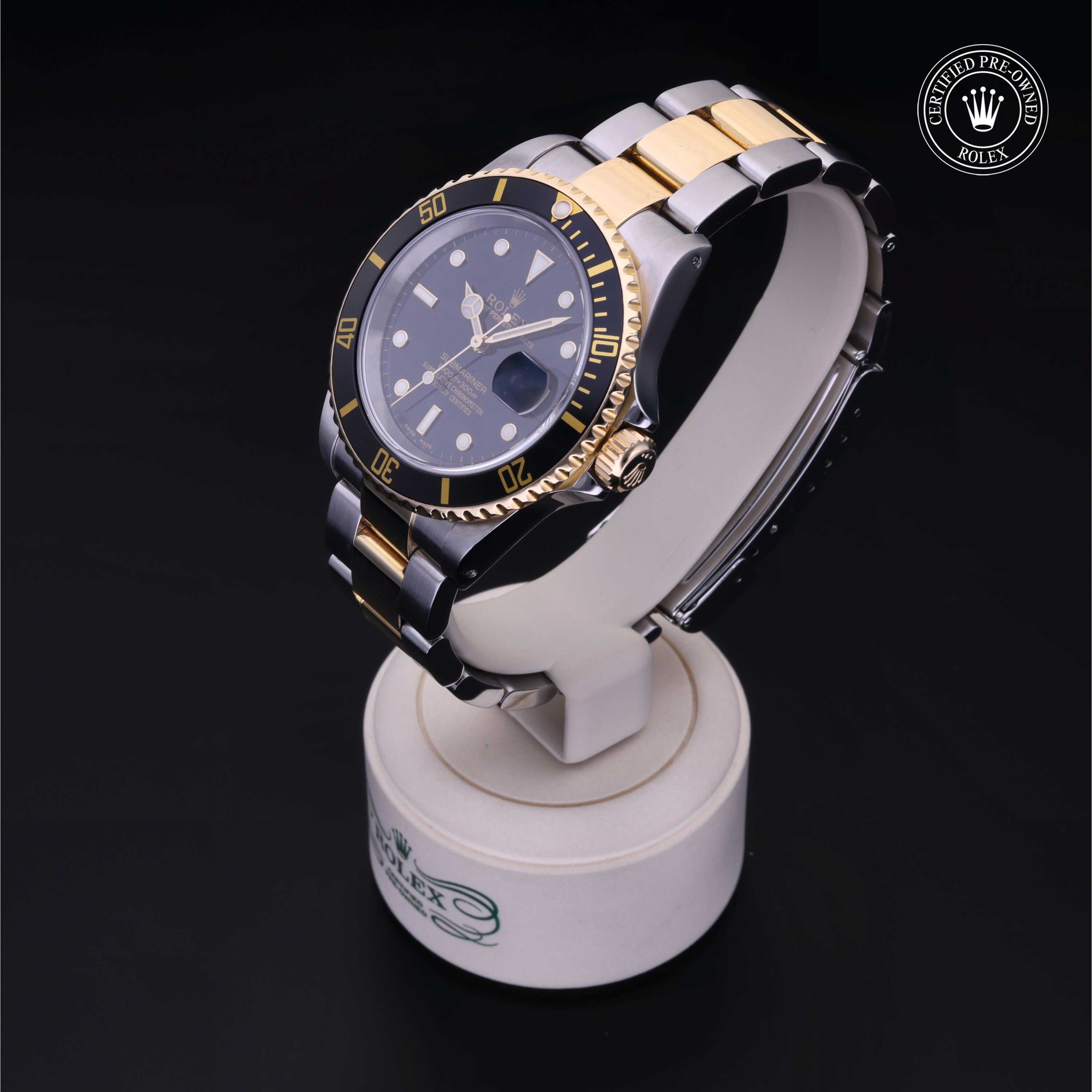 Oyster Perpetual Submariner Date