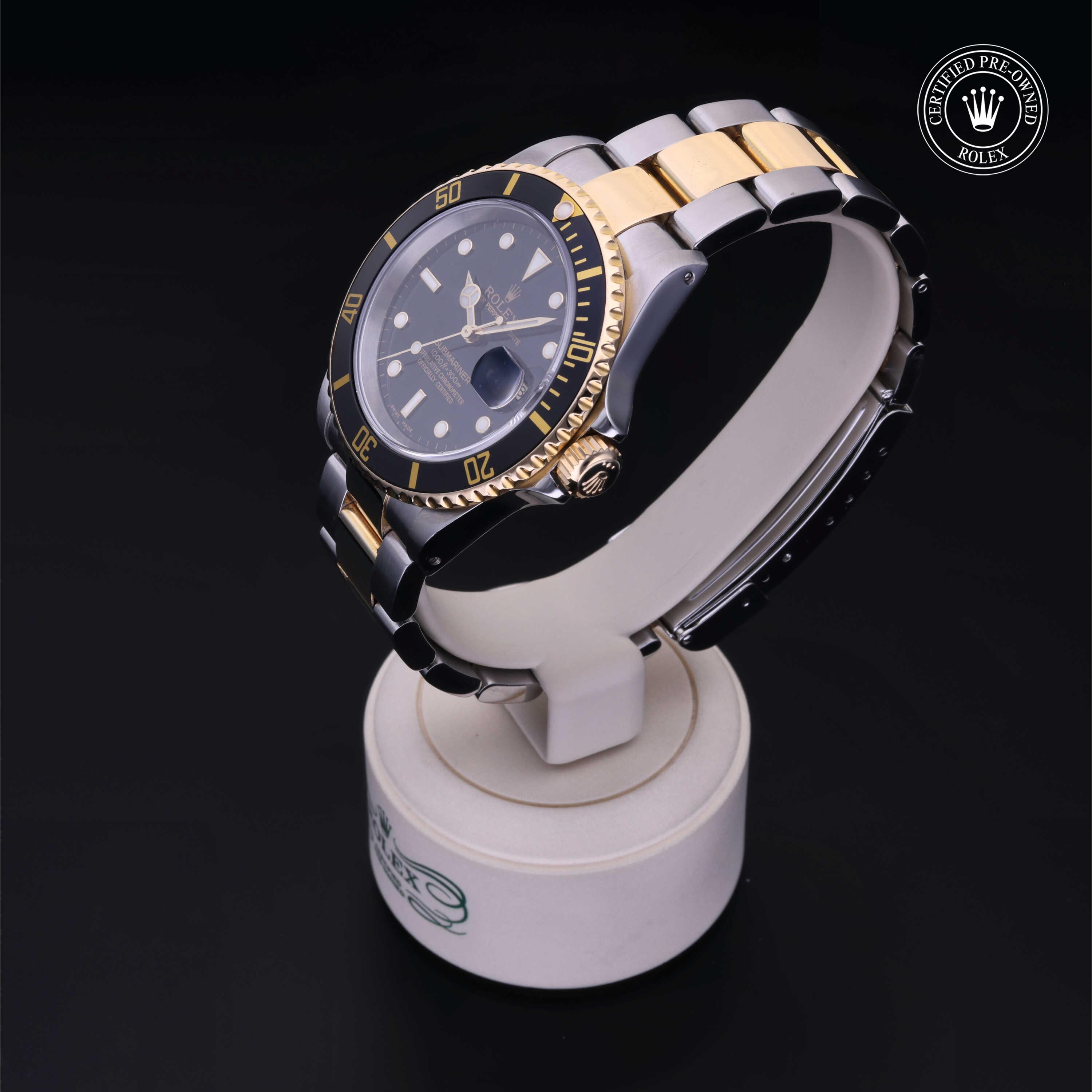 Oyster Perpetual Submariner Date