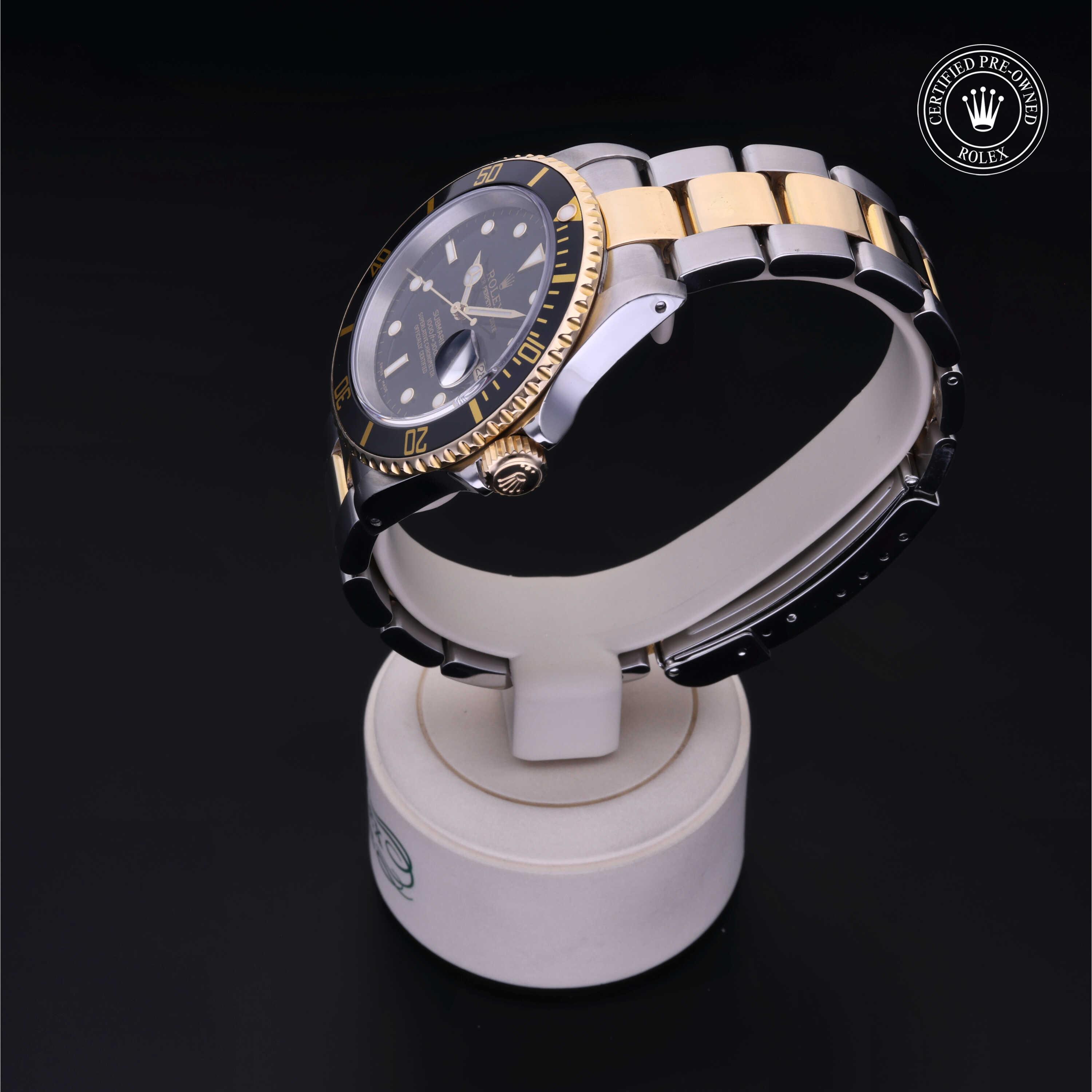 Oyster Perpetual Submariner Date