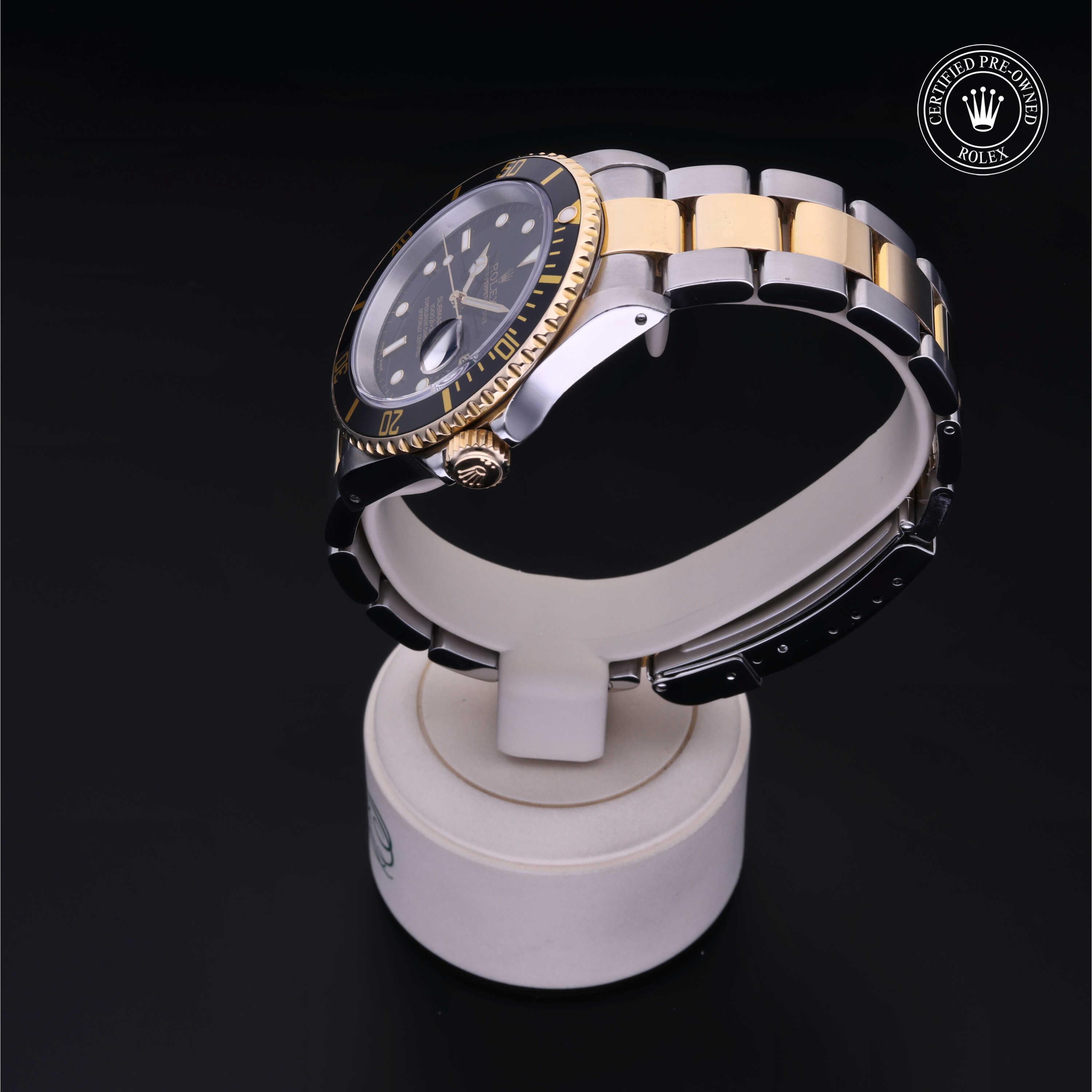 Oyster Perpetual Submariner Date