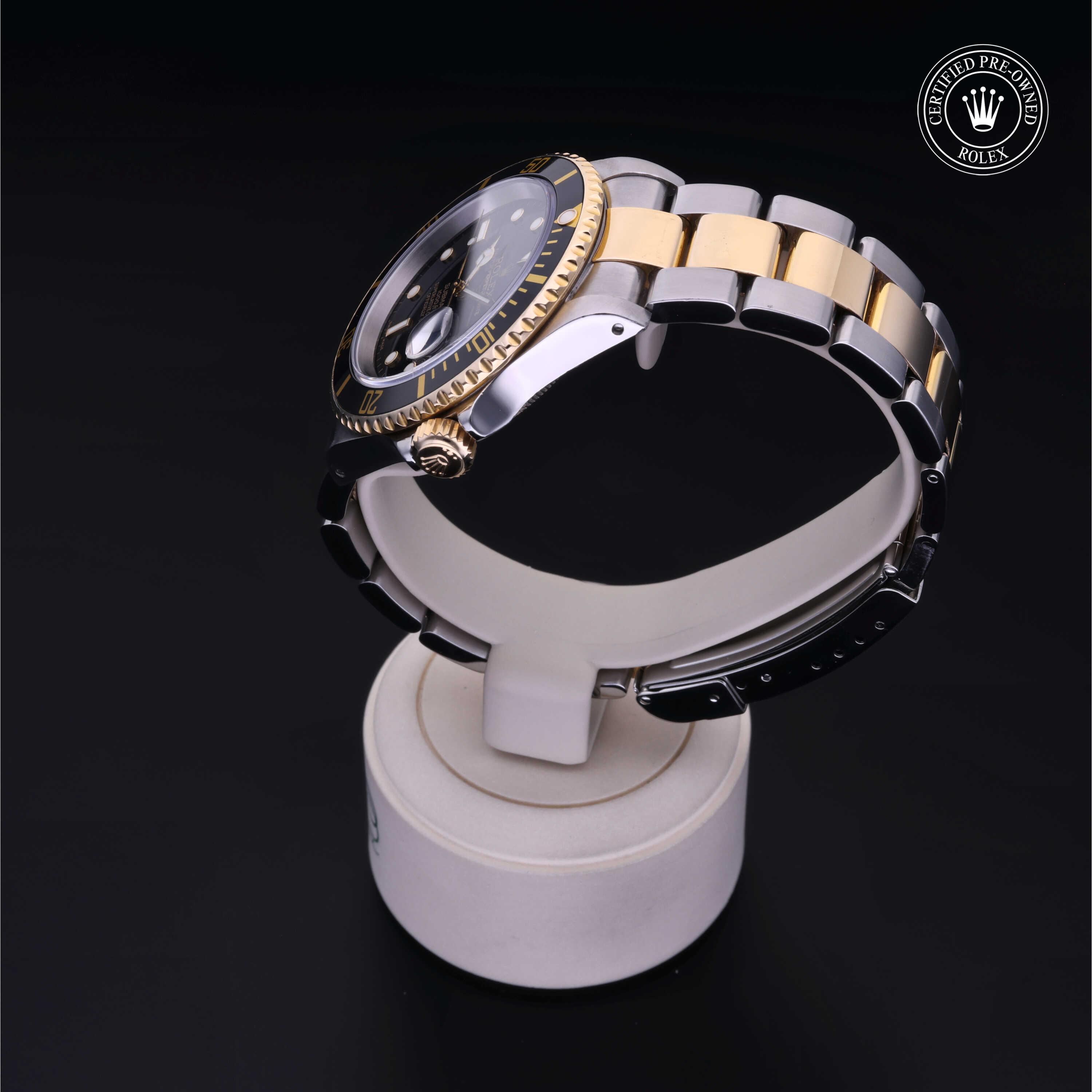 Oyster Perpetual Submariner Date