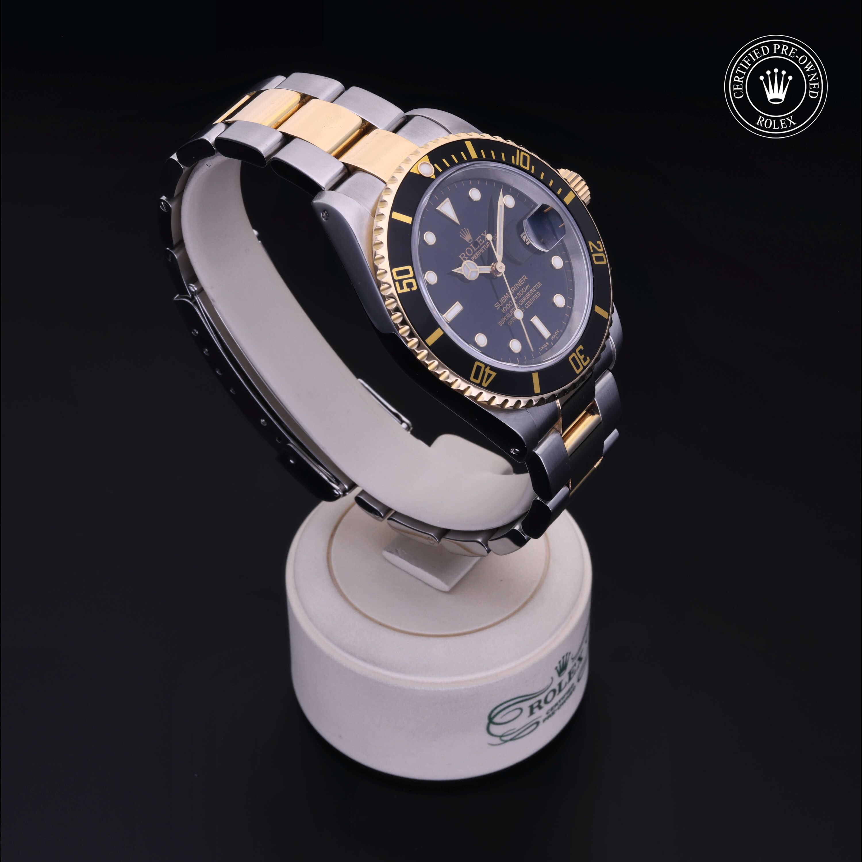Oyster Perpetual Submariner Date