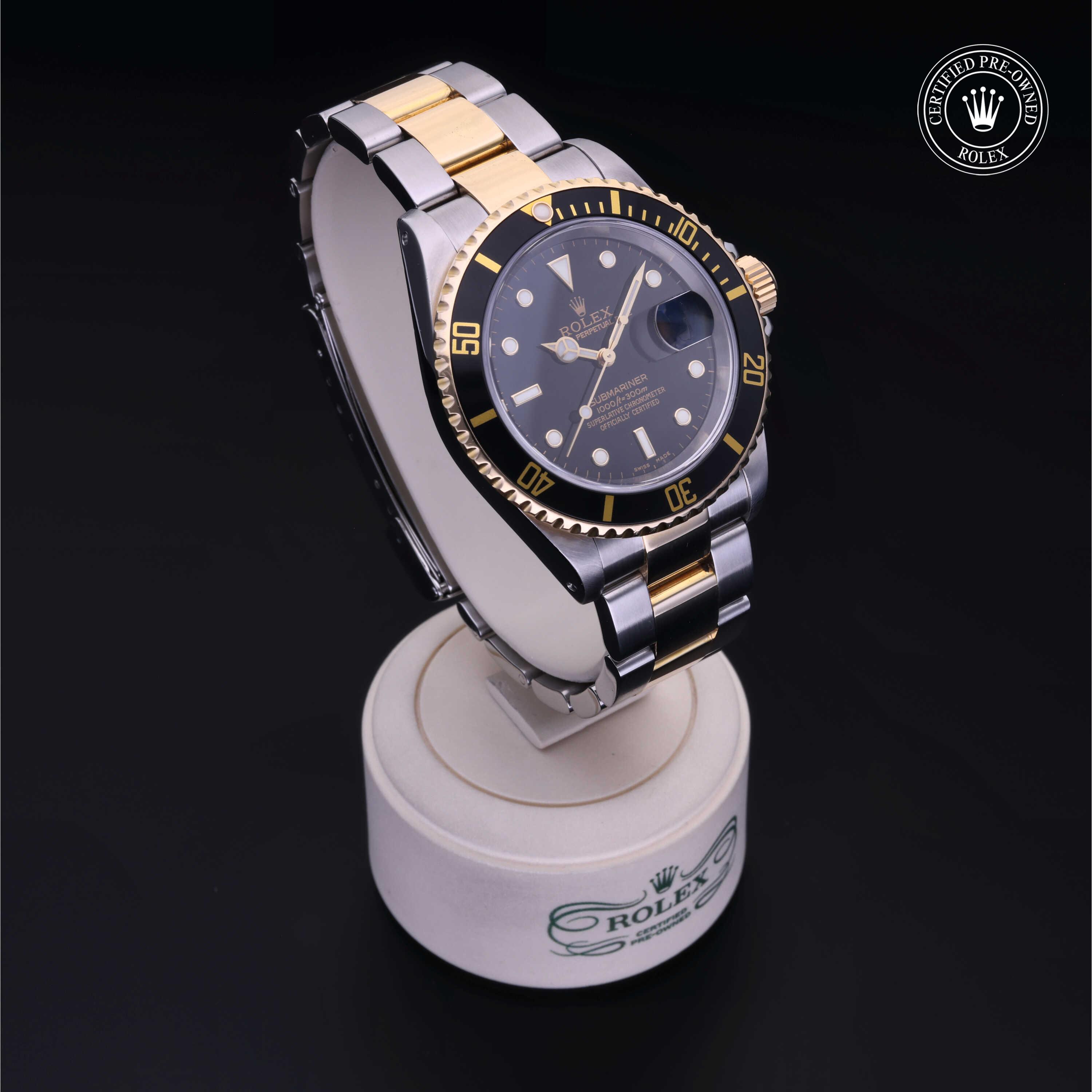 Oyster Perpetual Submariner Date