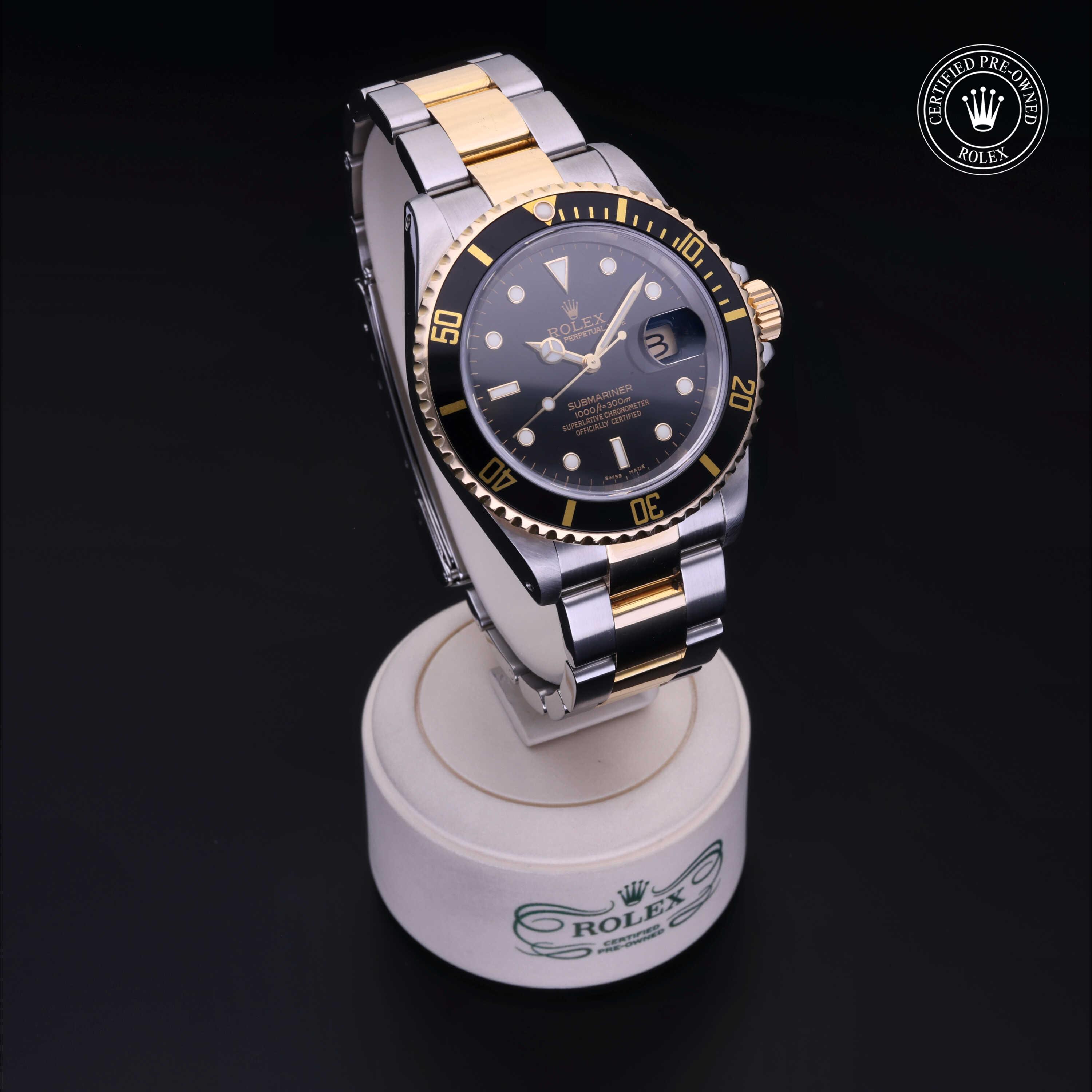 Oyster Perpetual Submariner Date