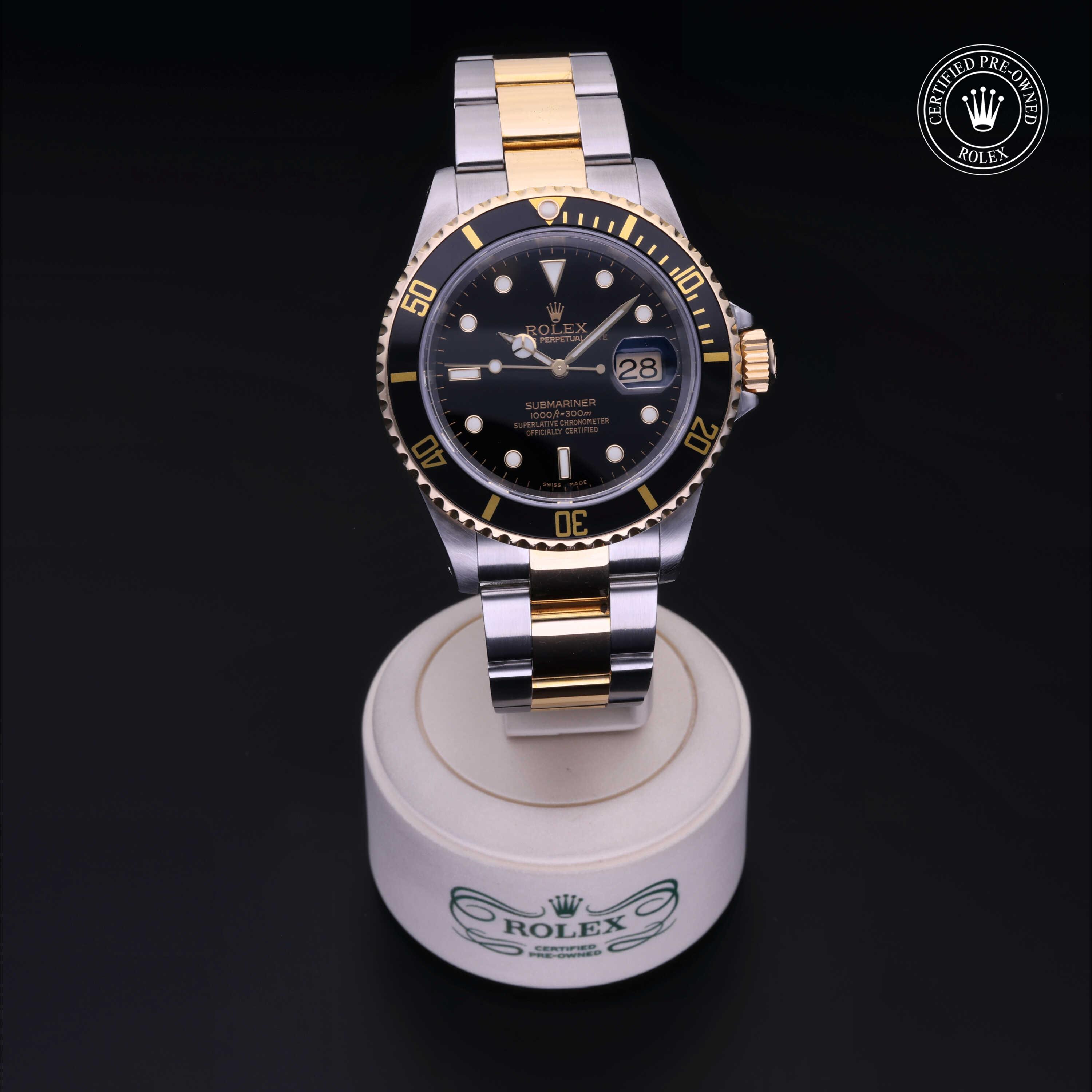 Oyster Perpetual Submariner Date