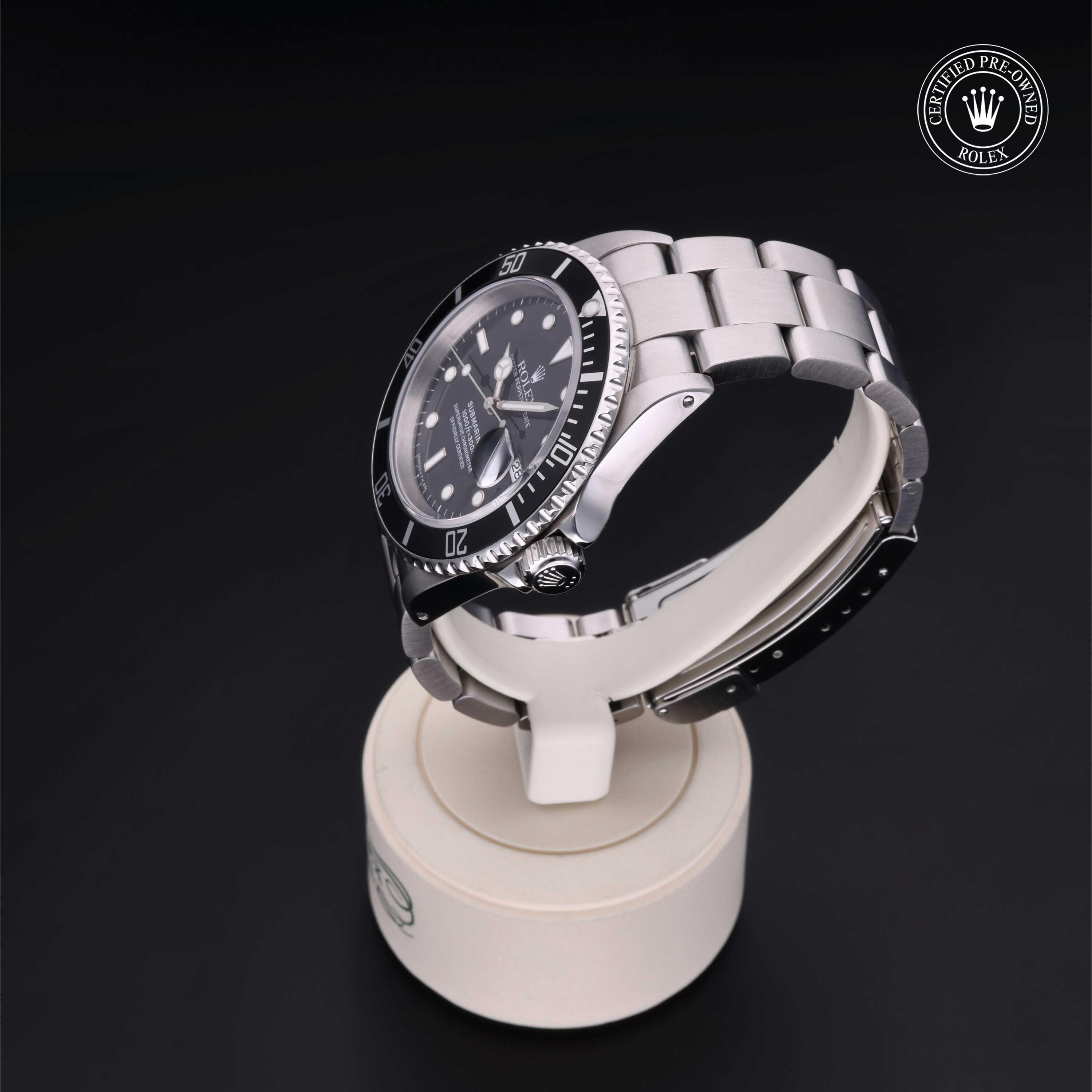 Oyster Perpetual Submariner Date