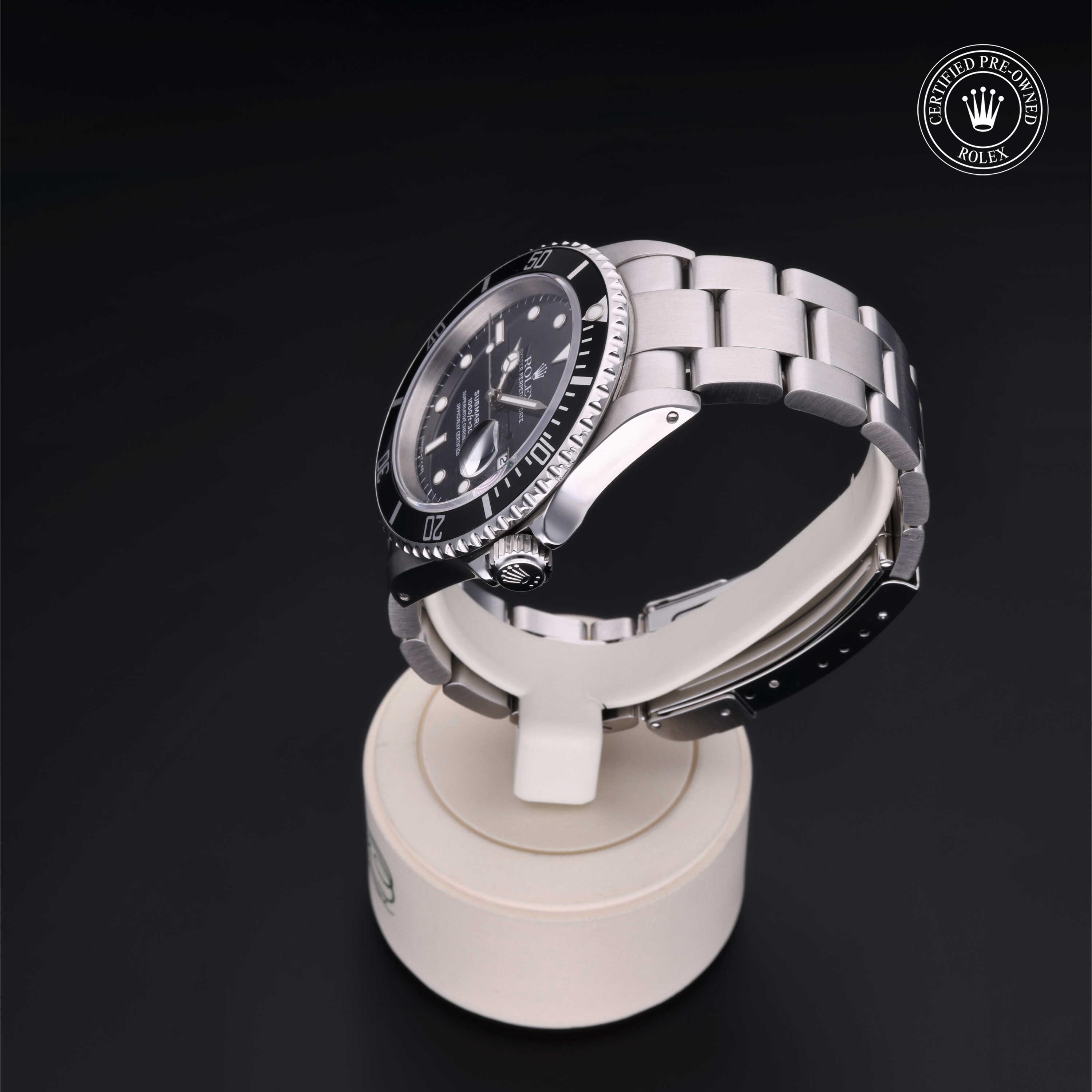 Oyster Perpetual Submariner Date
