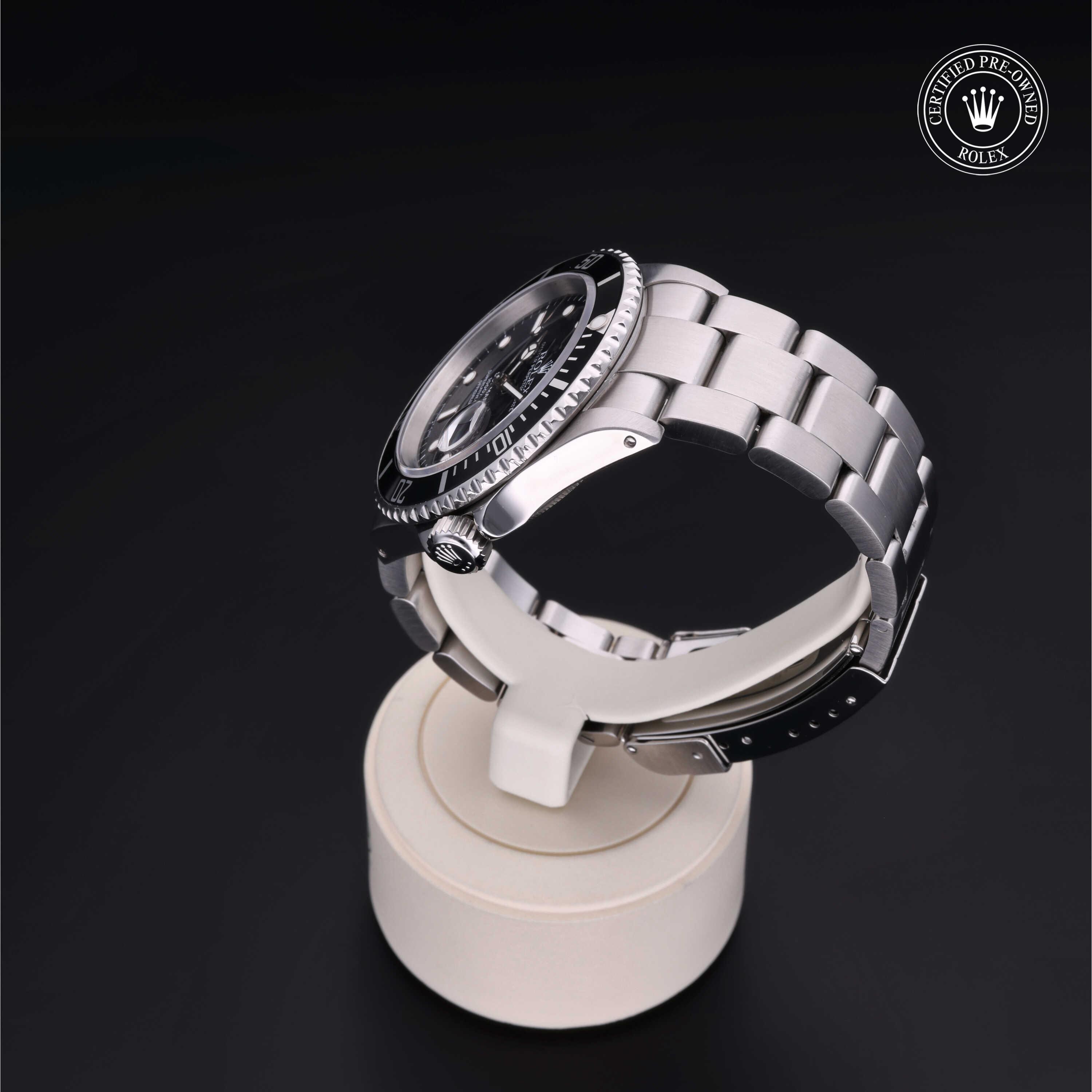 Oyster Perpetual Submariner Date