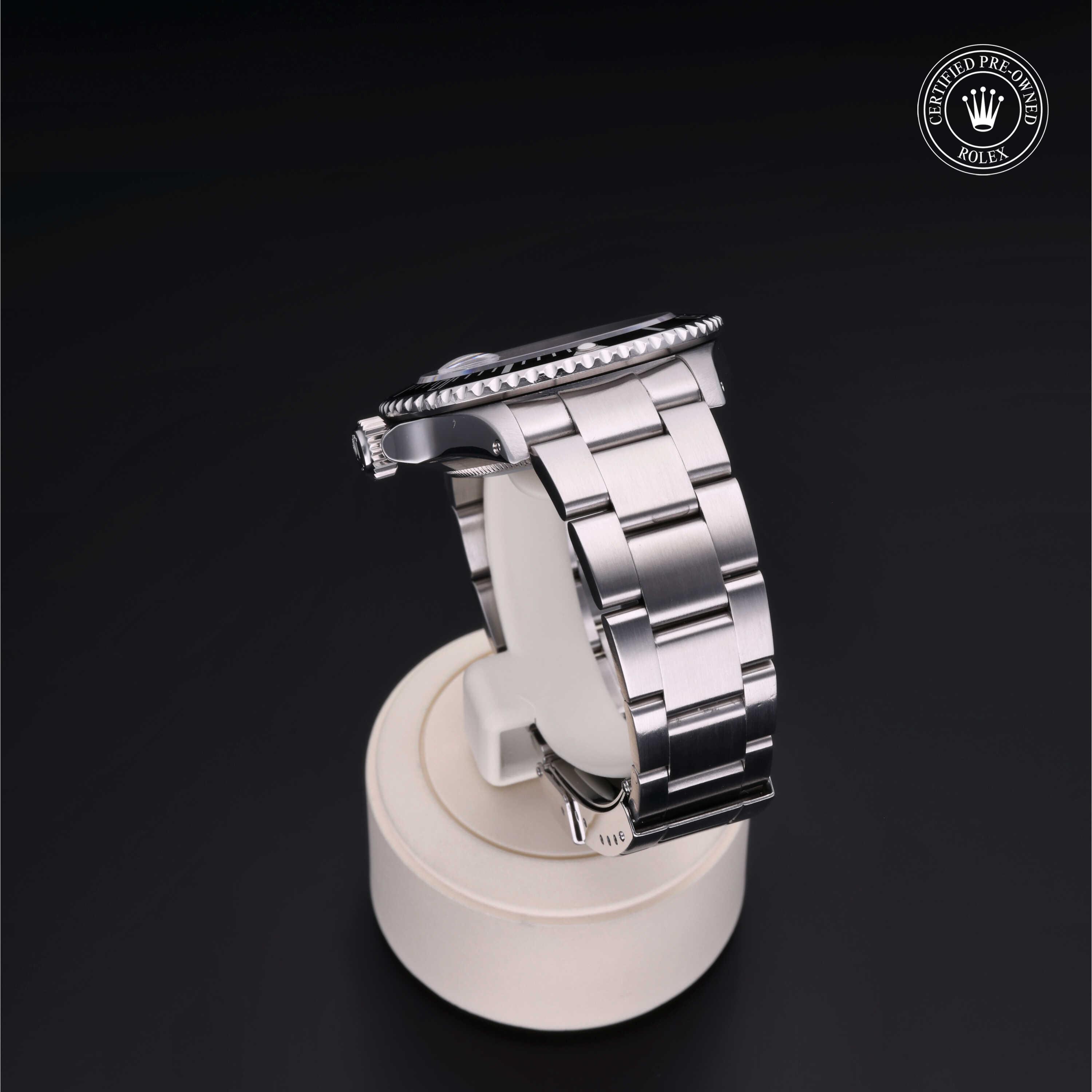 Oyster Perpetual Submariner Date