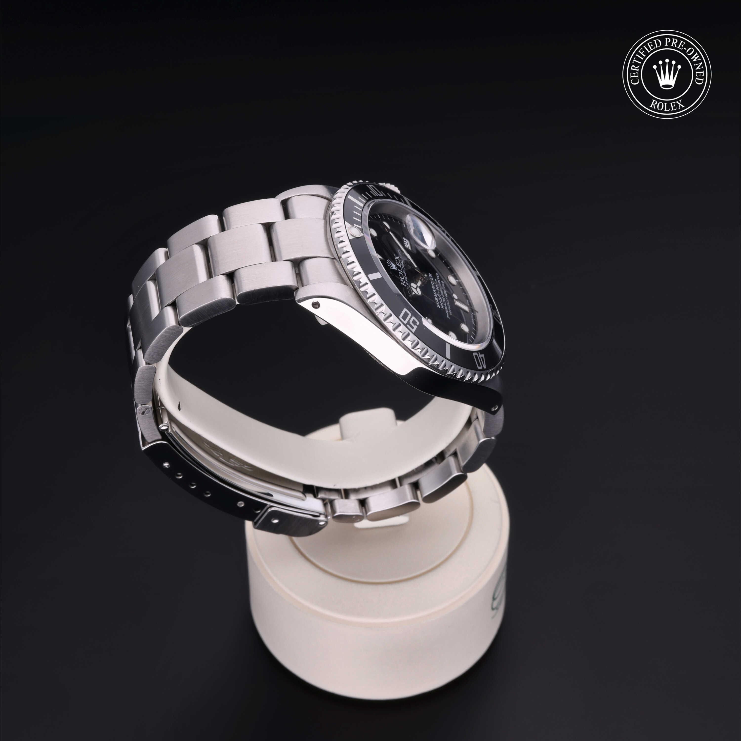Oyster Perpetual Submariner Date