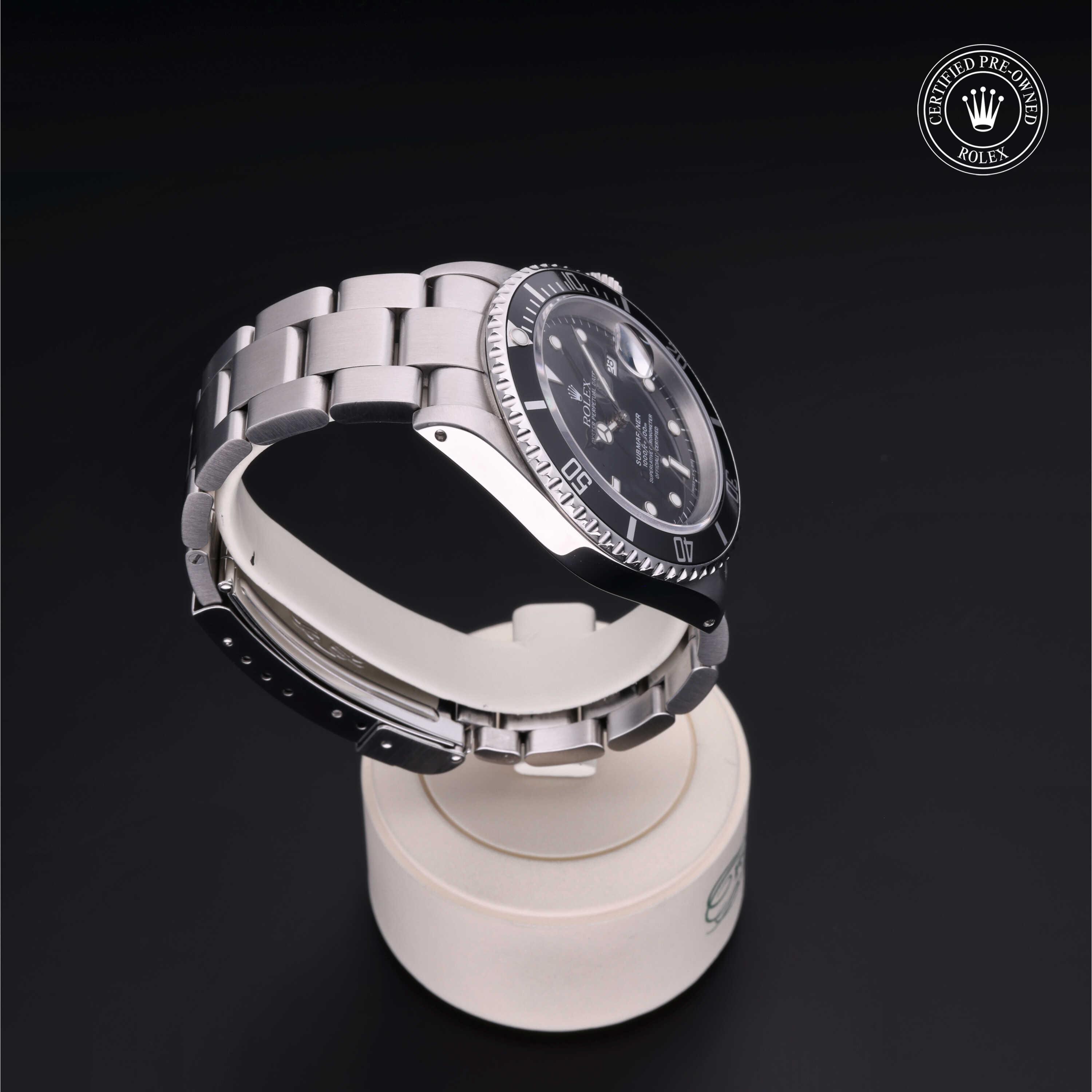 Oyster Perpetual Submariner Date