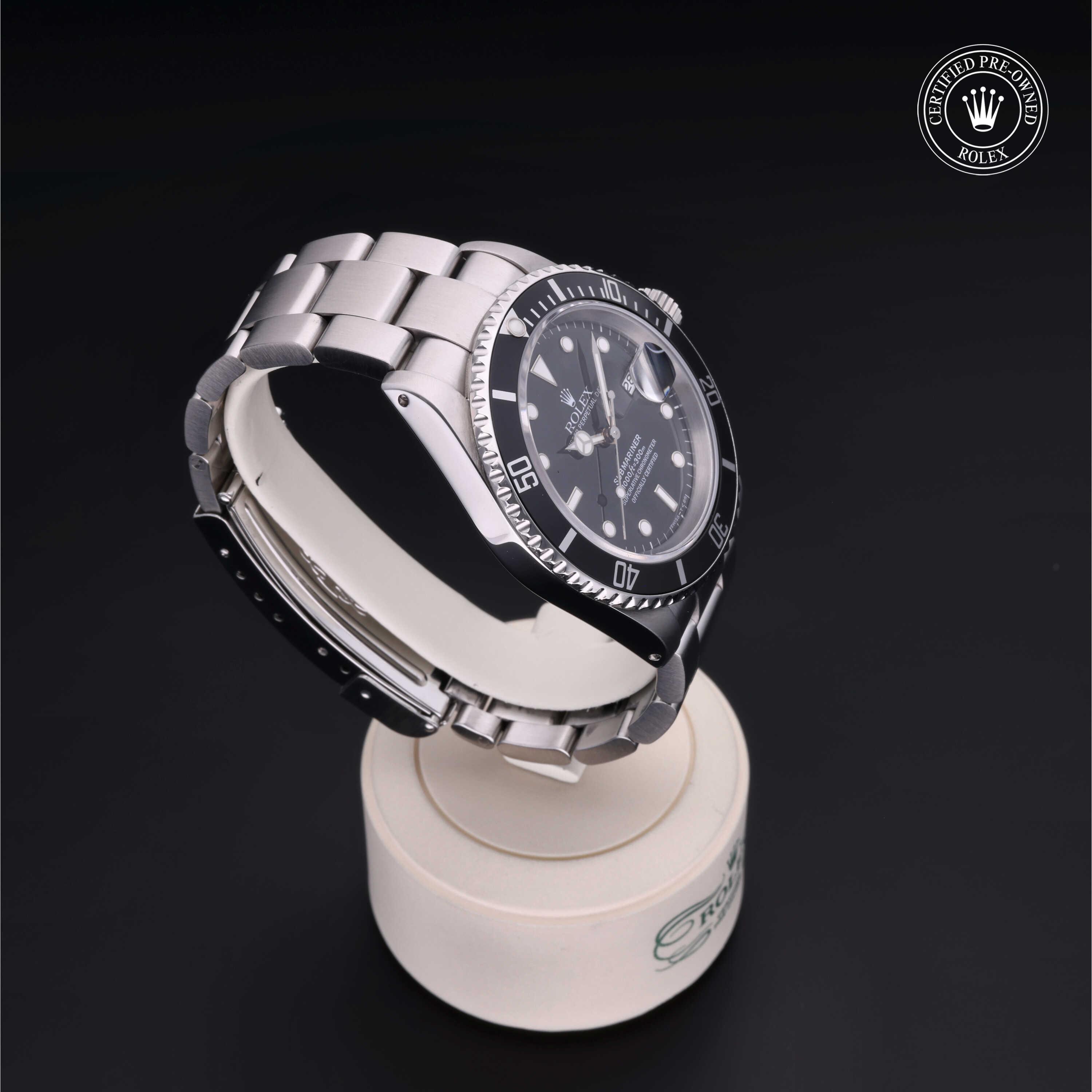 Oyster Perpetual Submariner Date