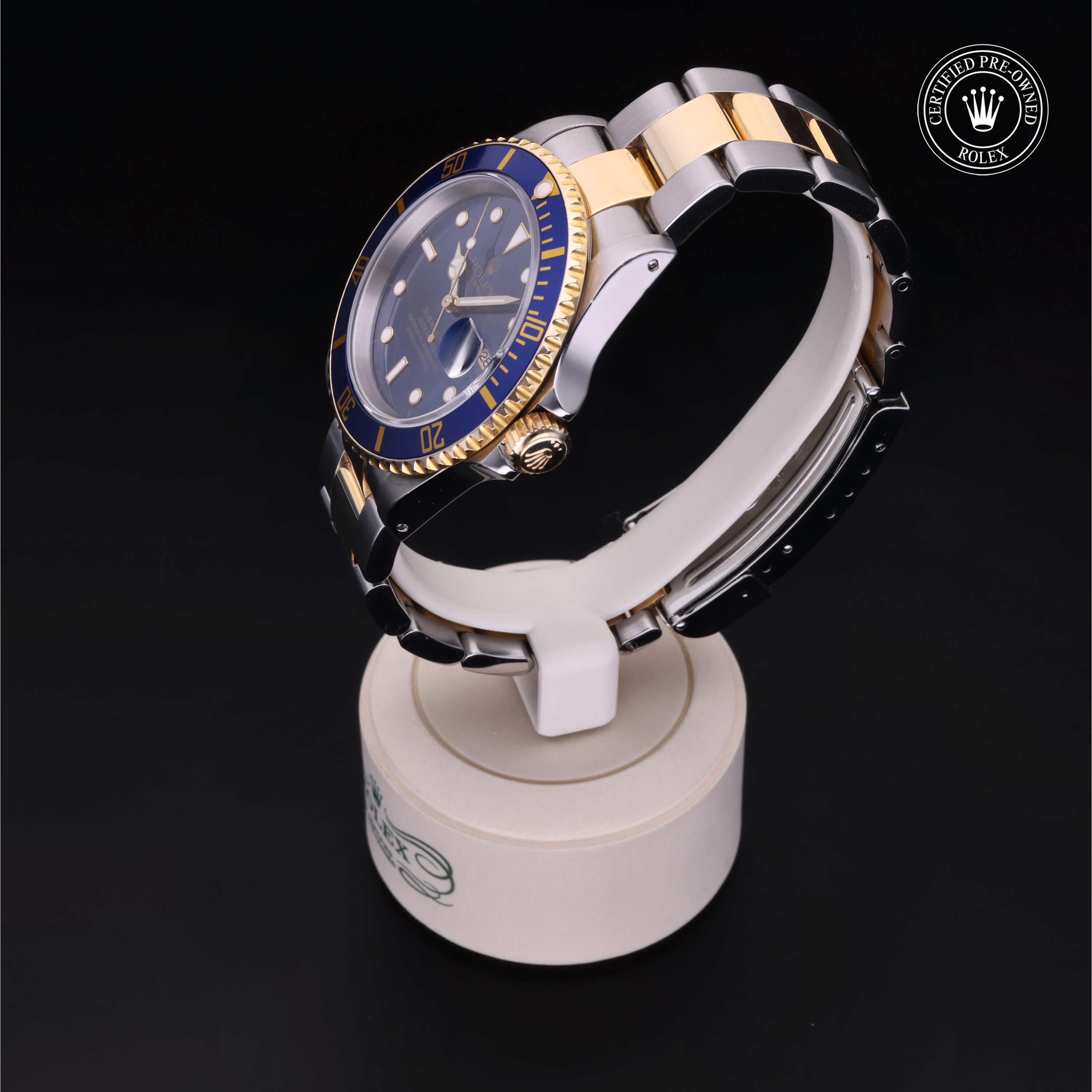 Oyster Perpetual Submariner Date