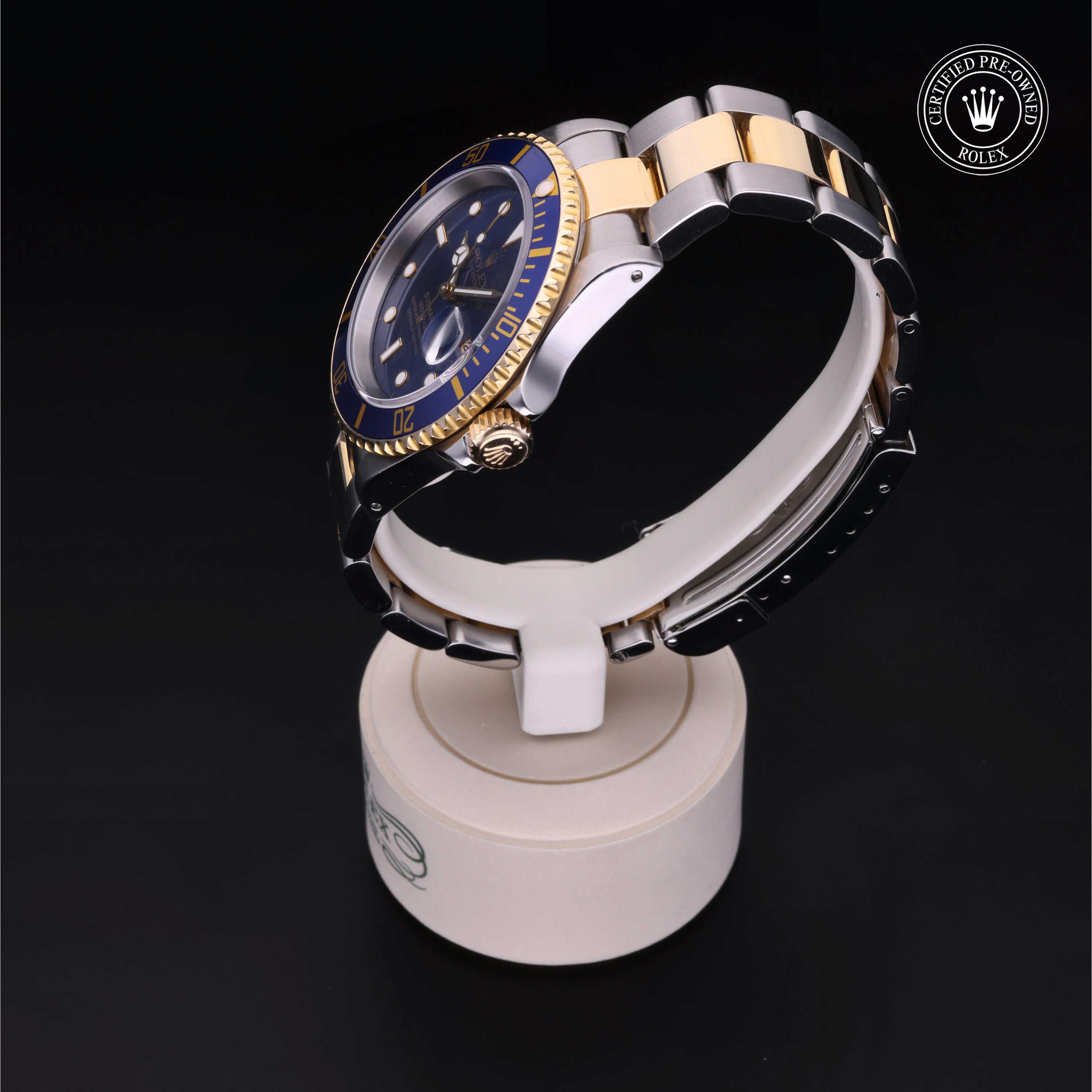 Oyster Perpetual Submariner Date