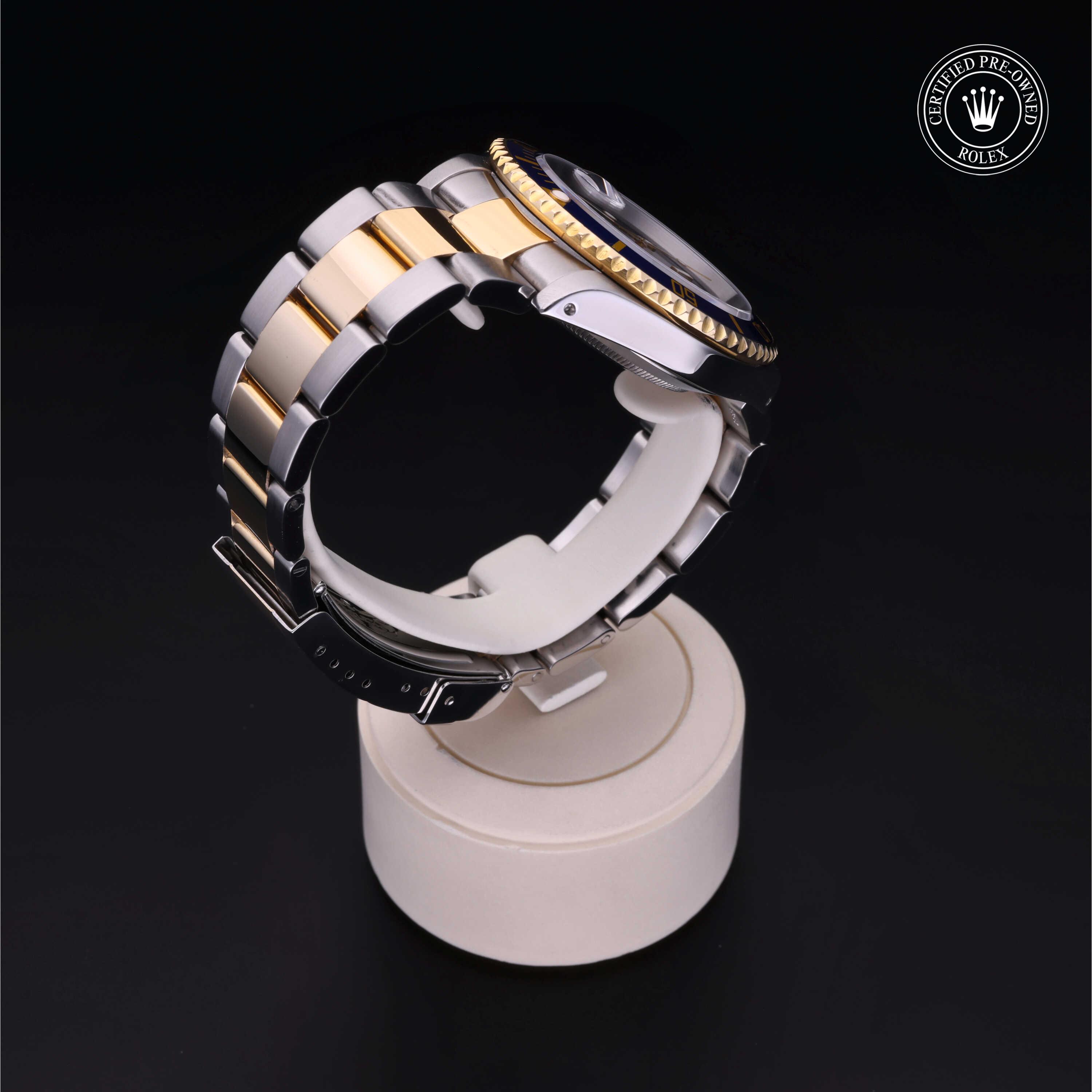 Oyster Perpetual Submariner Date