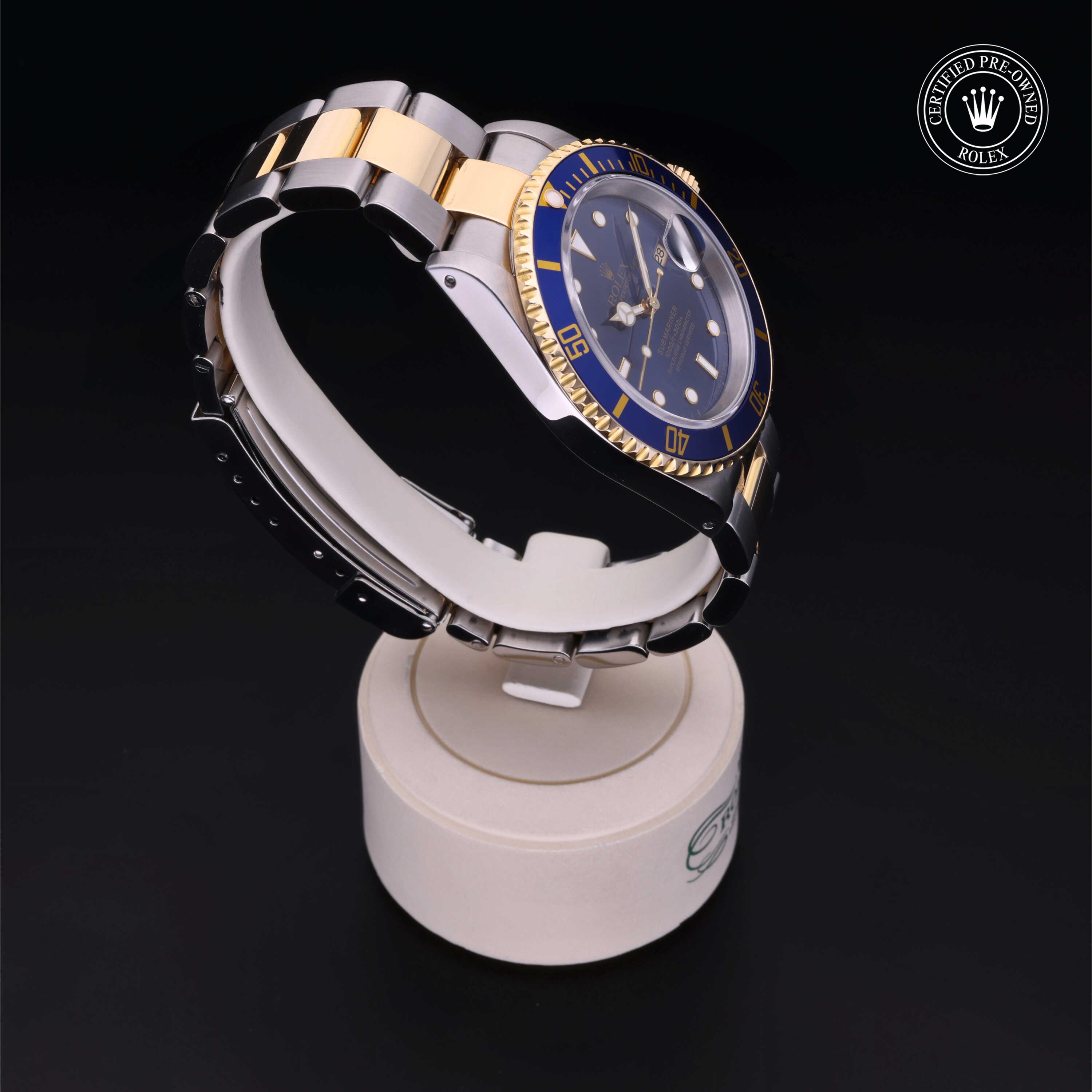 Oyster Perpetual Submariner Date