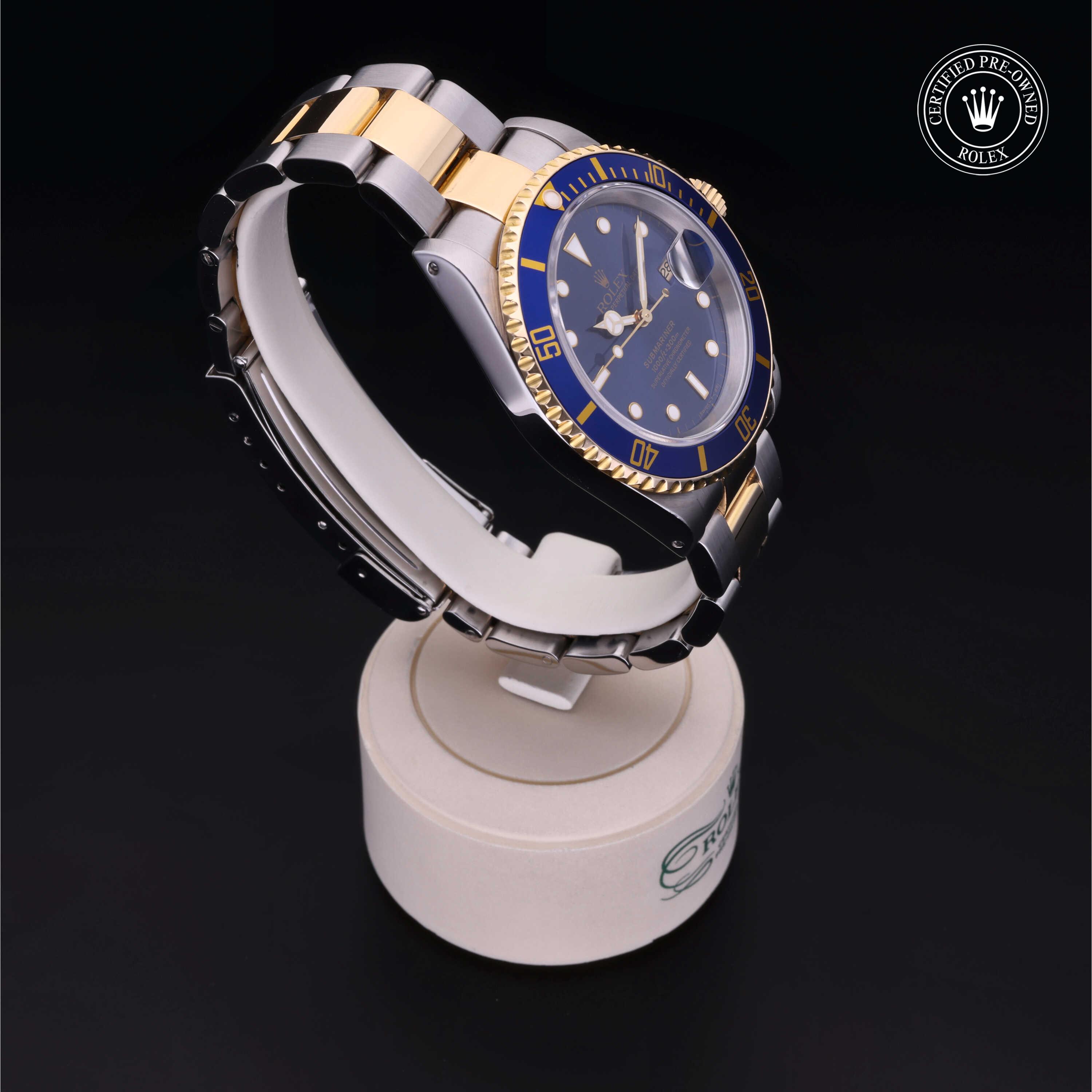 Oyster Perpetual Submariner Date