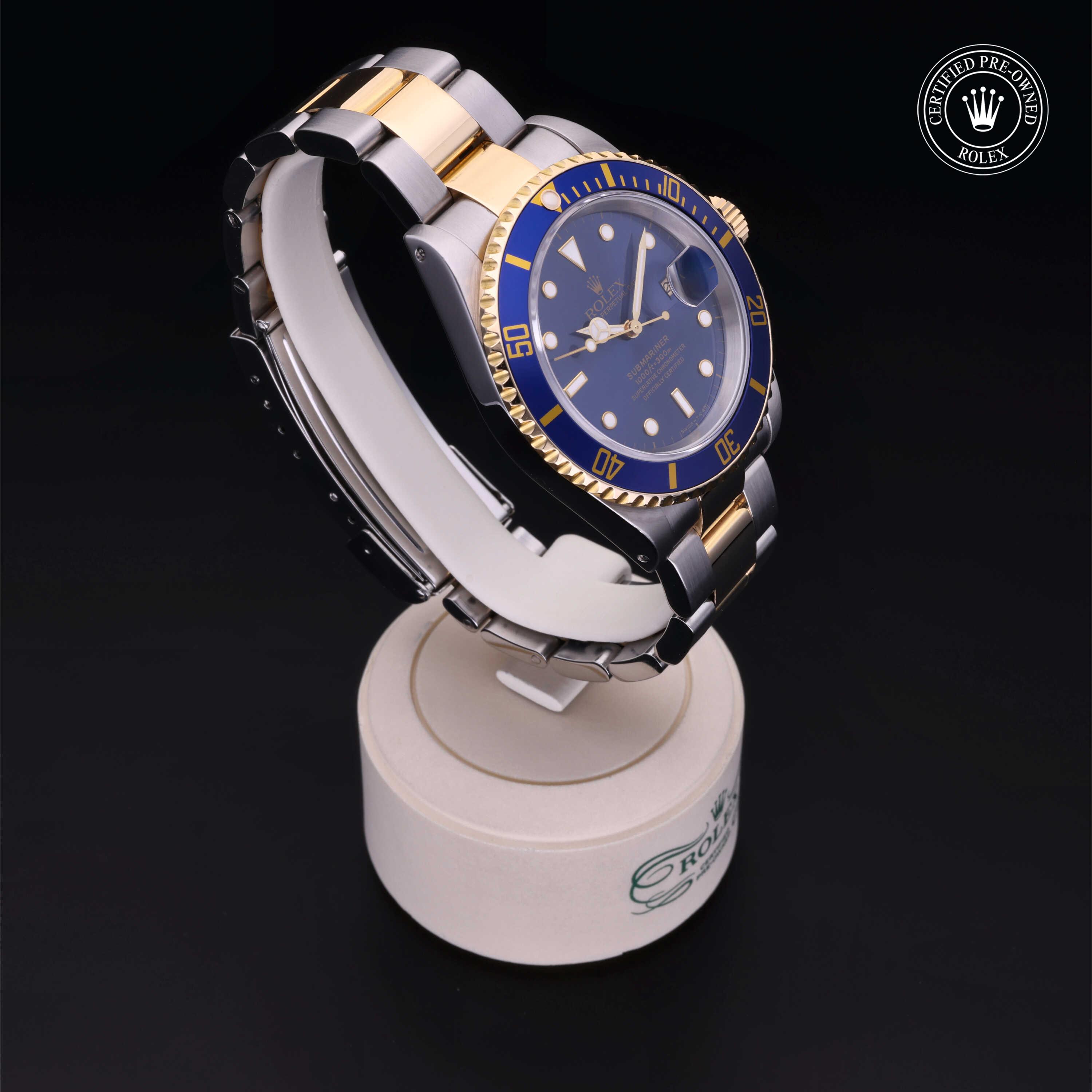 Oyster Perpetual Submariner Date