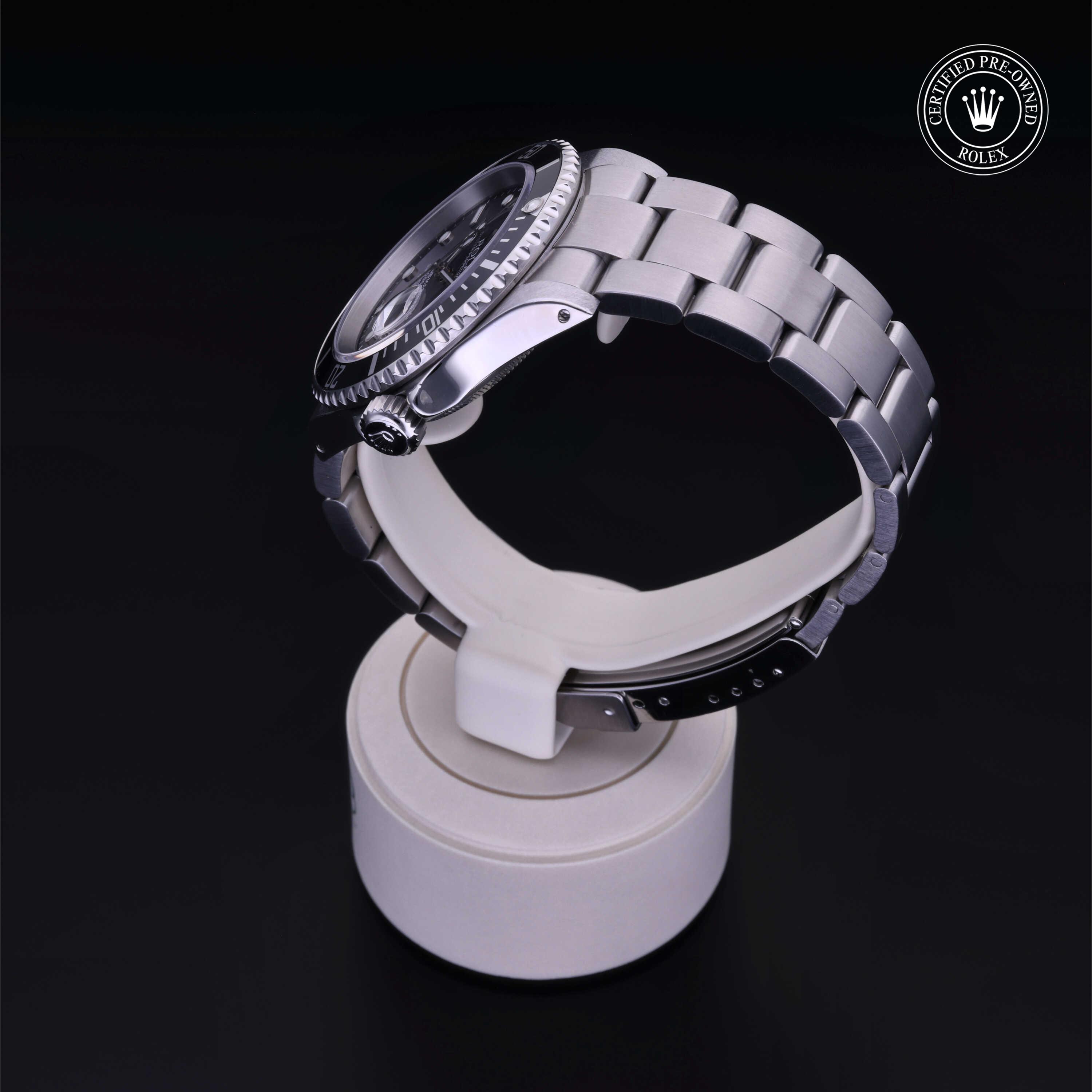 Oyster Perpetual Submariner Date