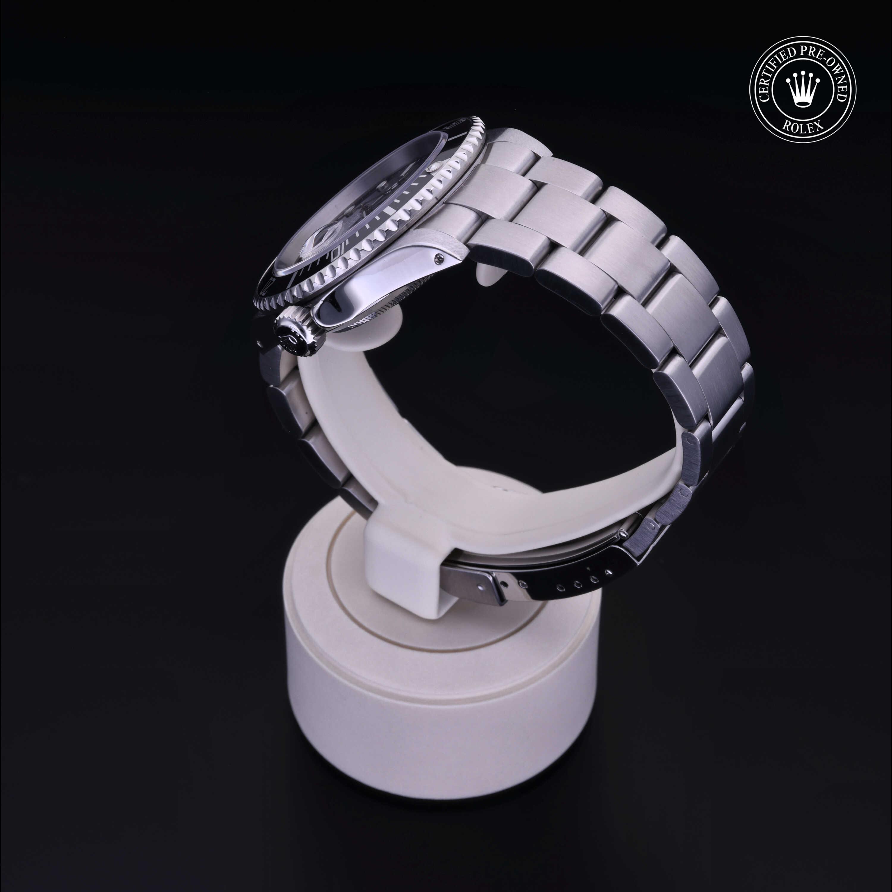 Oyster Perpetual Submariner Date