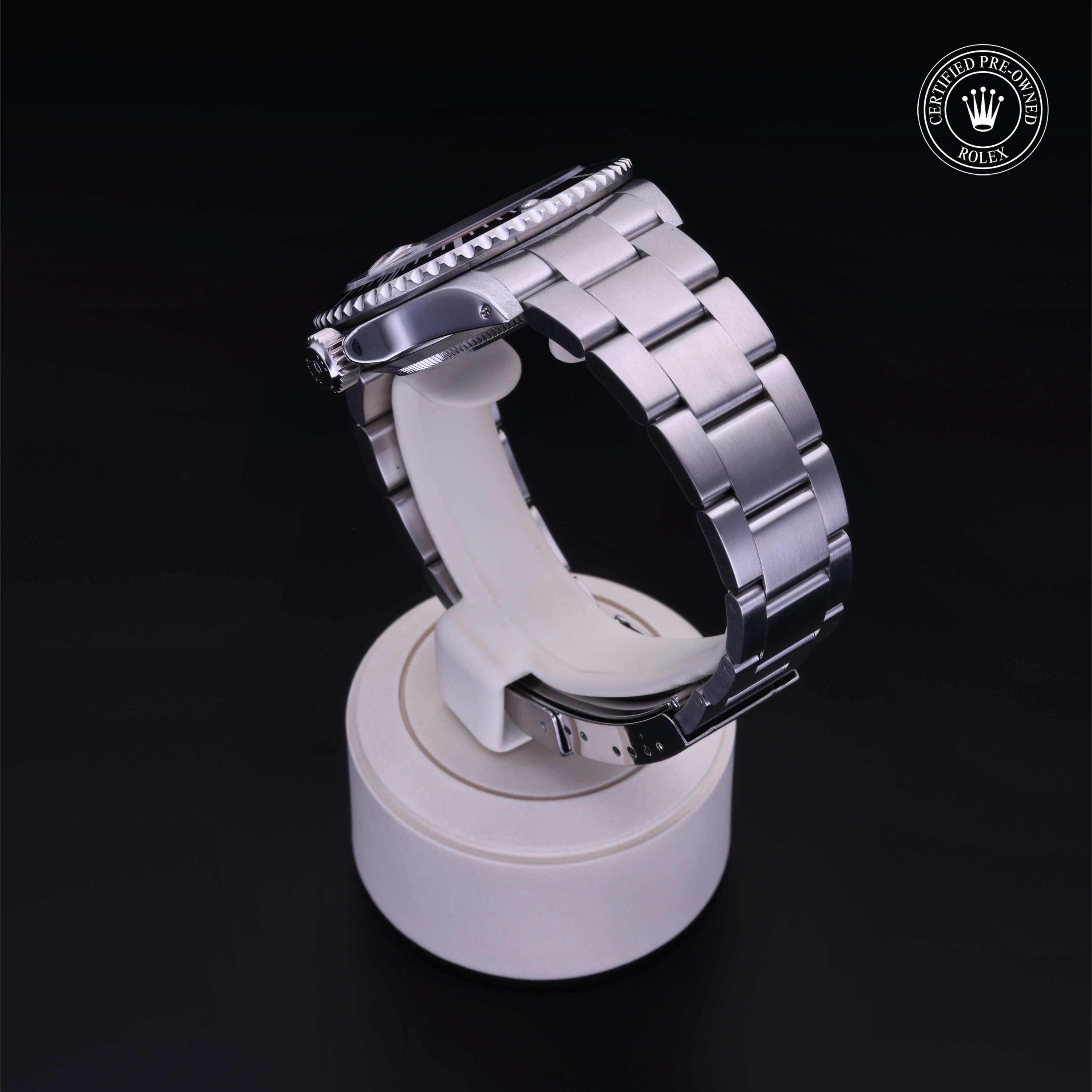 Oyster Perpetual Submariner Date