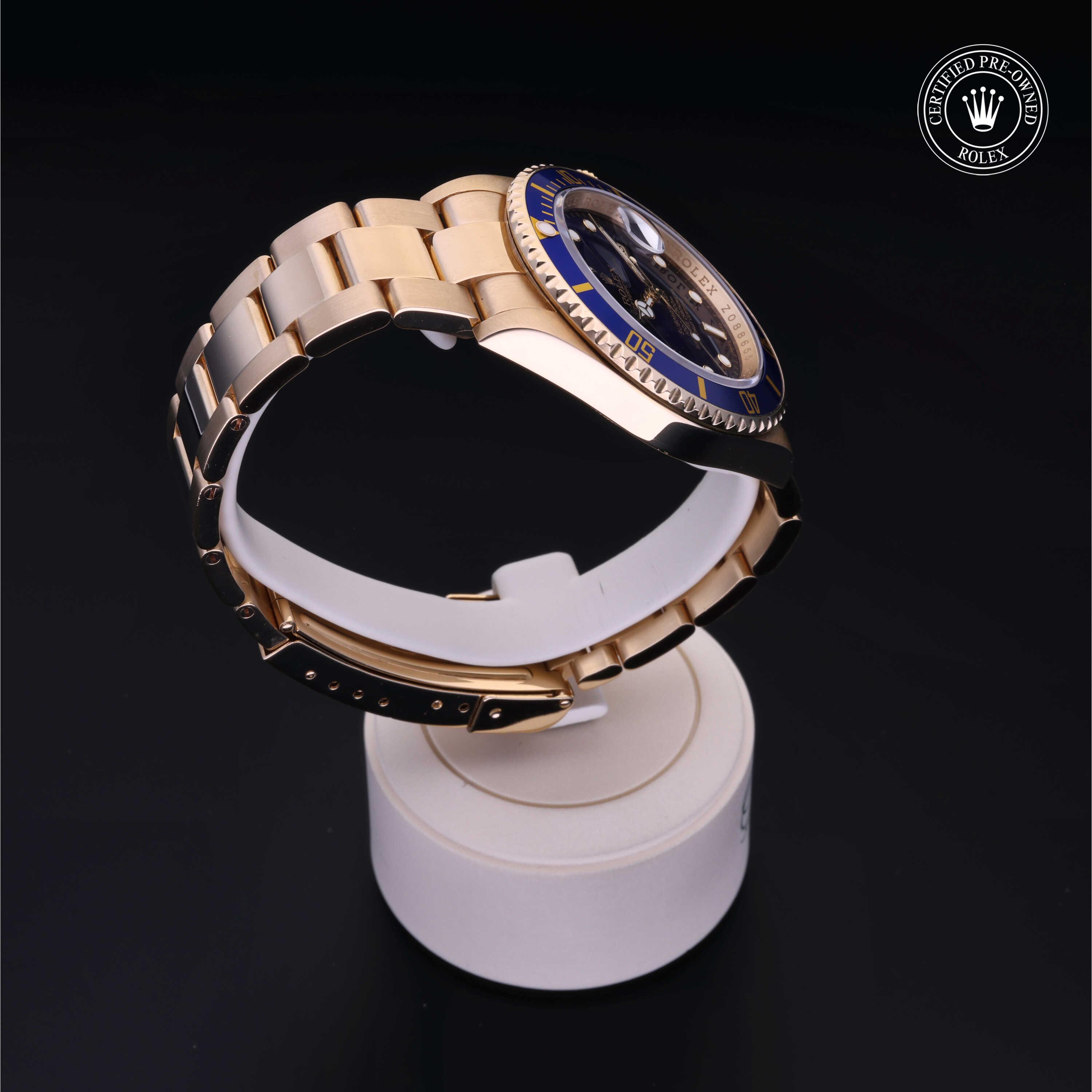 Oyster Perpetual Submariner Date