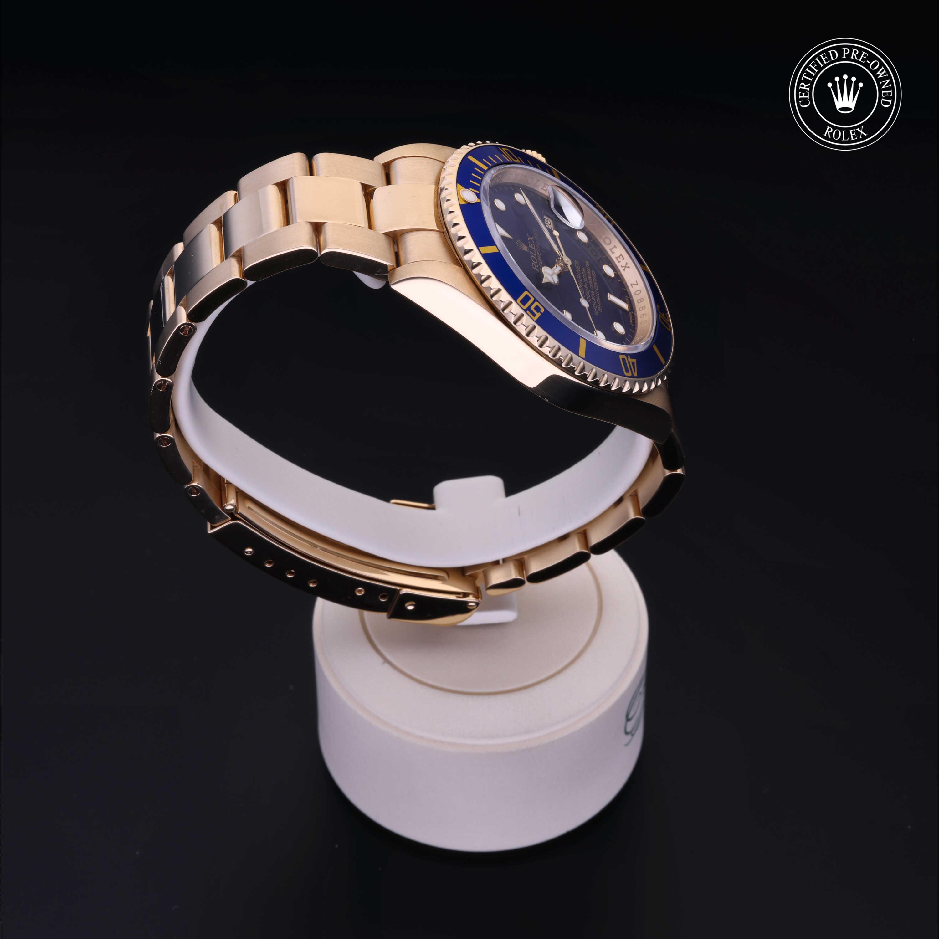 Oyster Perpetual Submariner Date