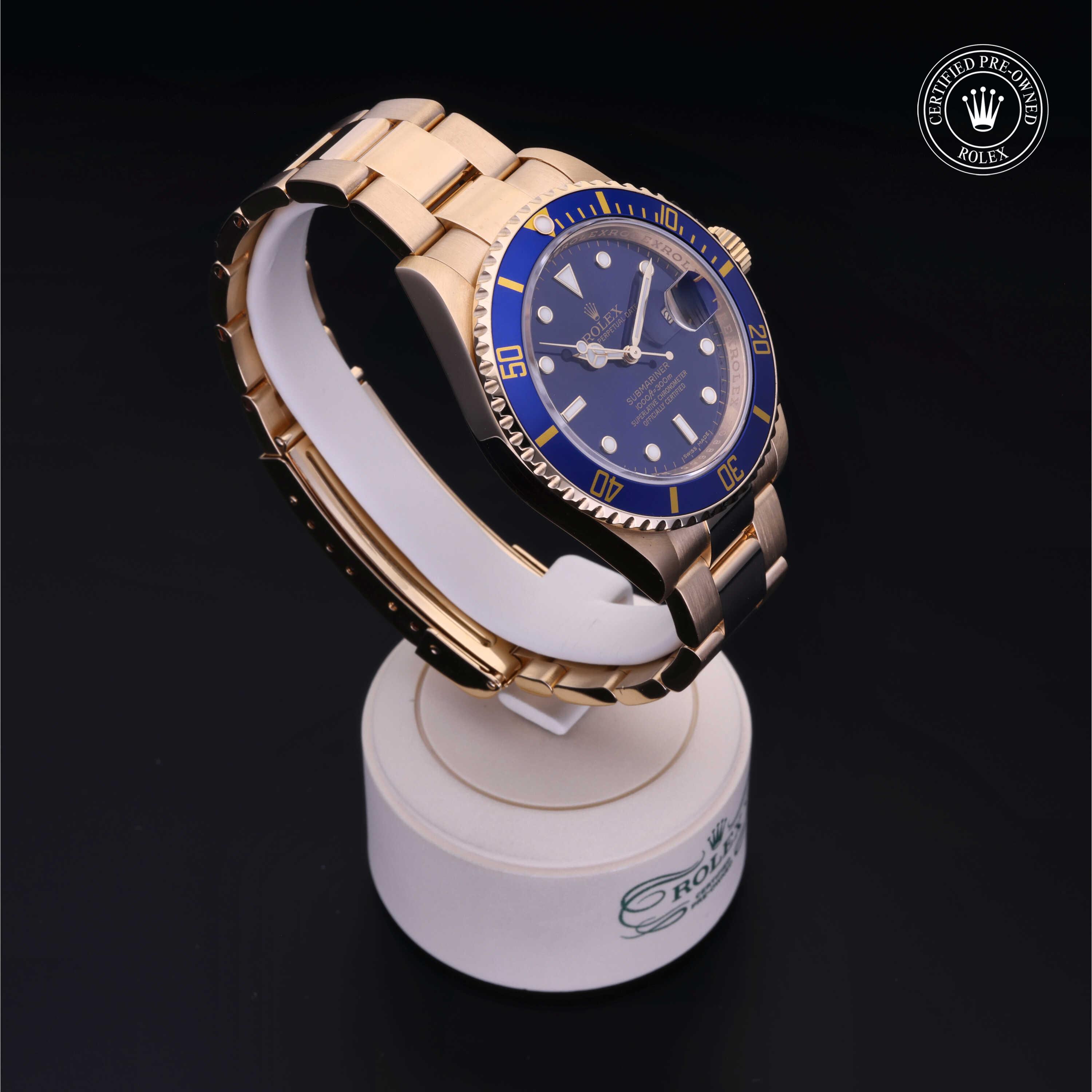 Oyster Perpetual Submariner Date